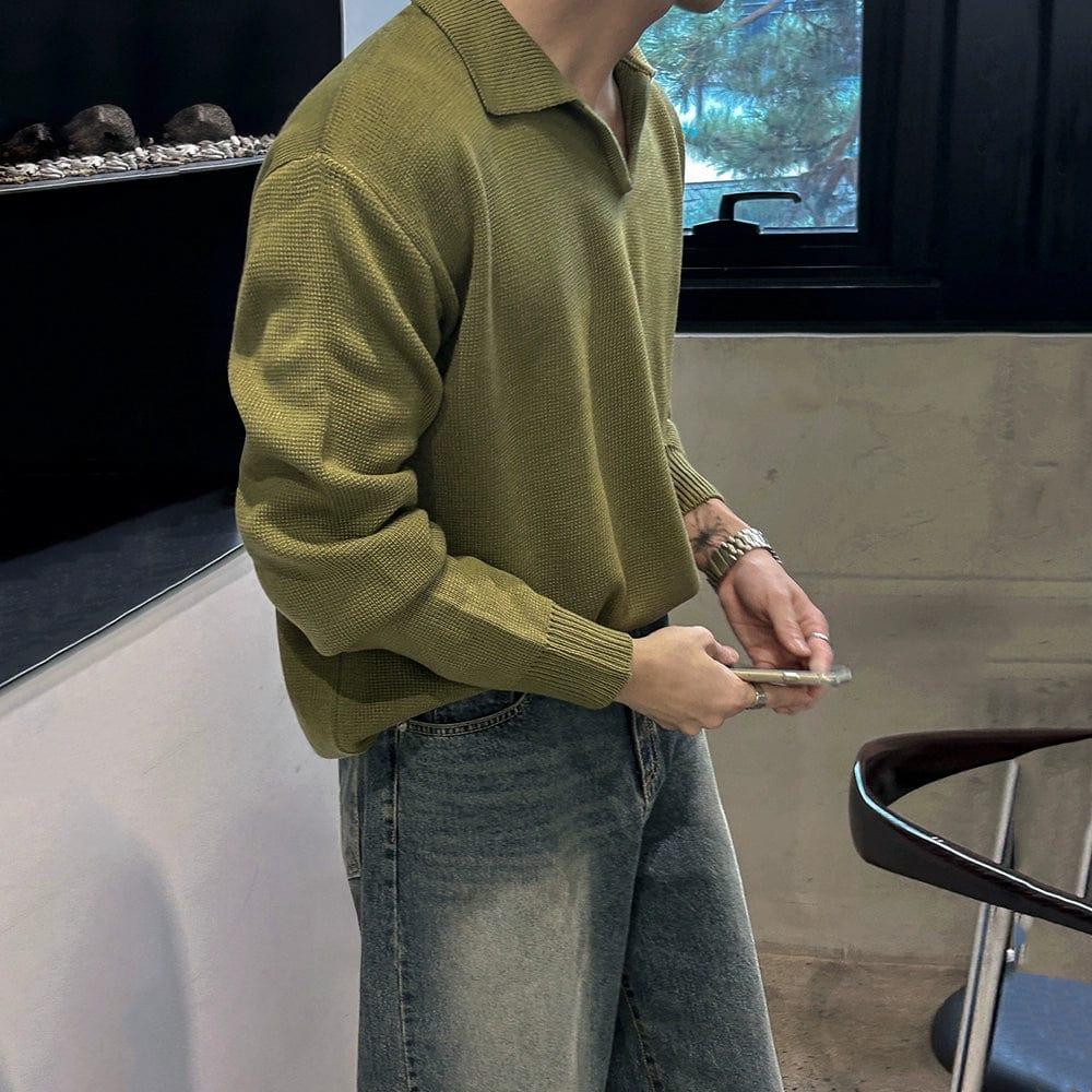 RT No. 11521 GREEN V-NECK POLO SWEATER Product Image