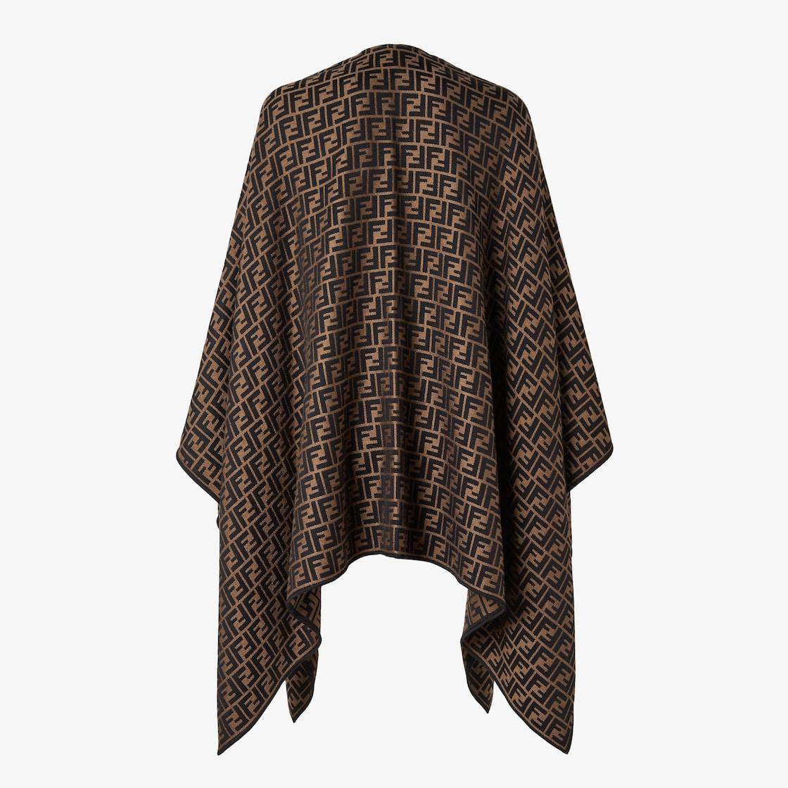 PonchoBrown wool and silk poncho Product Image