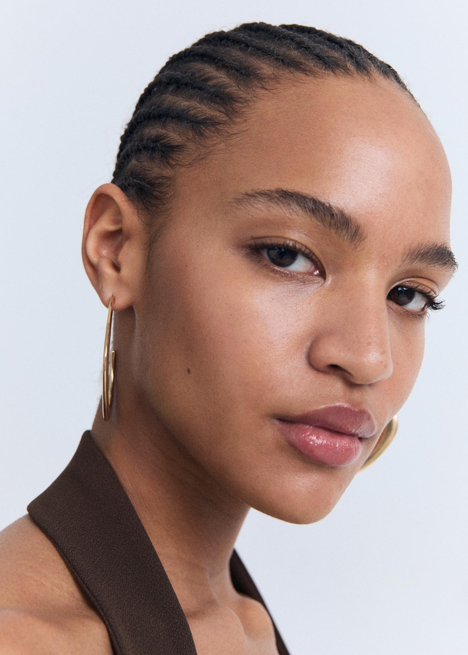 Halter-neck top - Women | MANGO USA Product Image