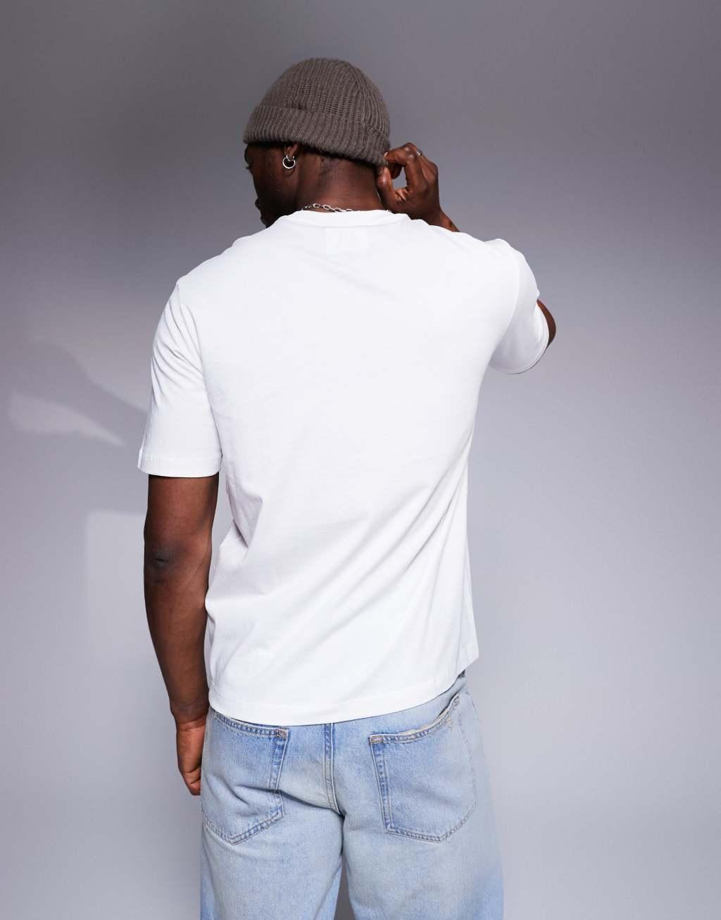 Armani Exchange central logo t-shirt in off white Product Image