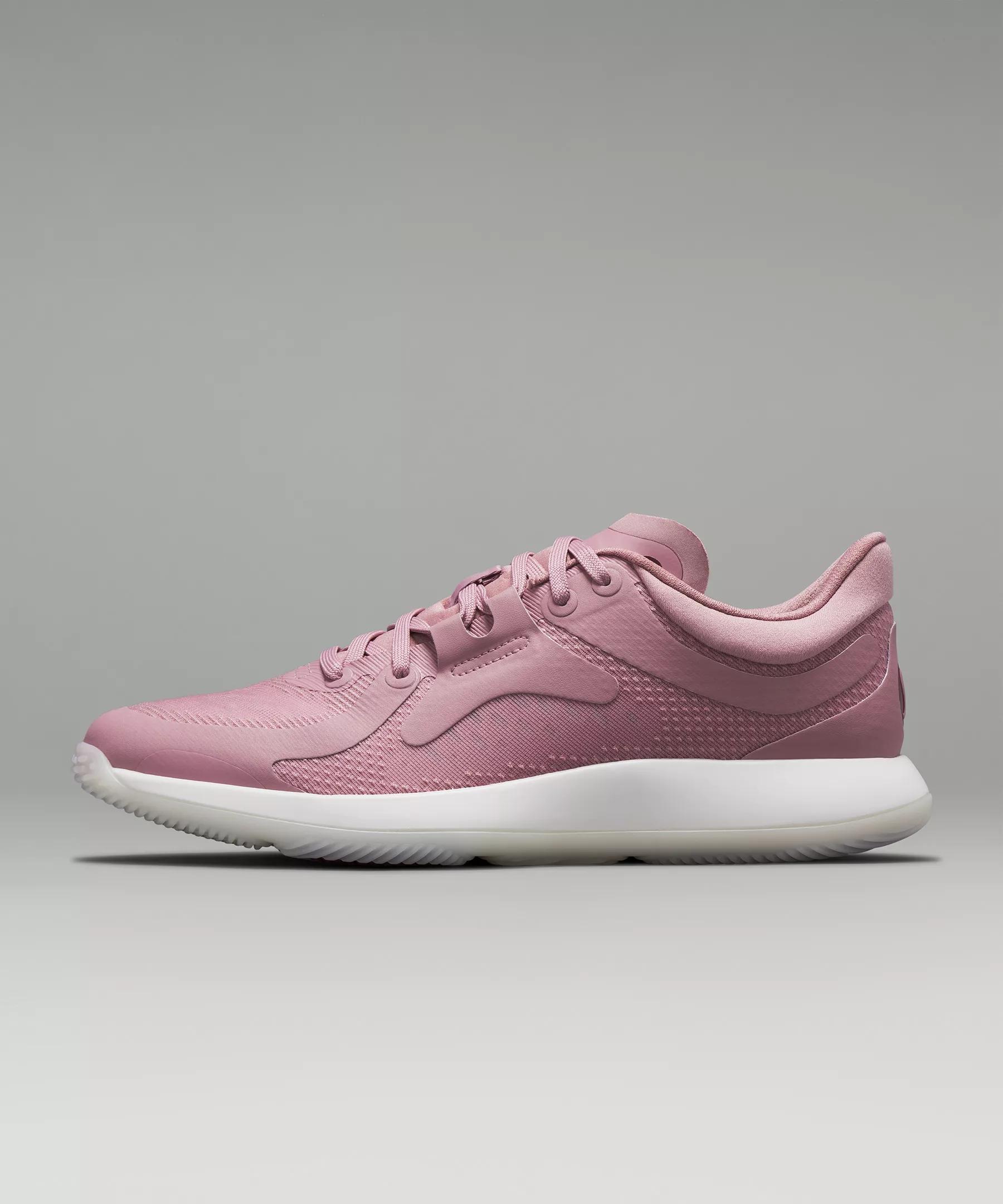 Women's Strongfeel Training Shoe Product Image