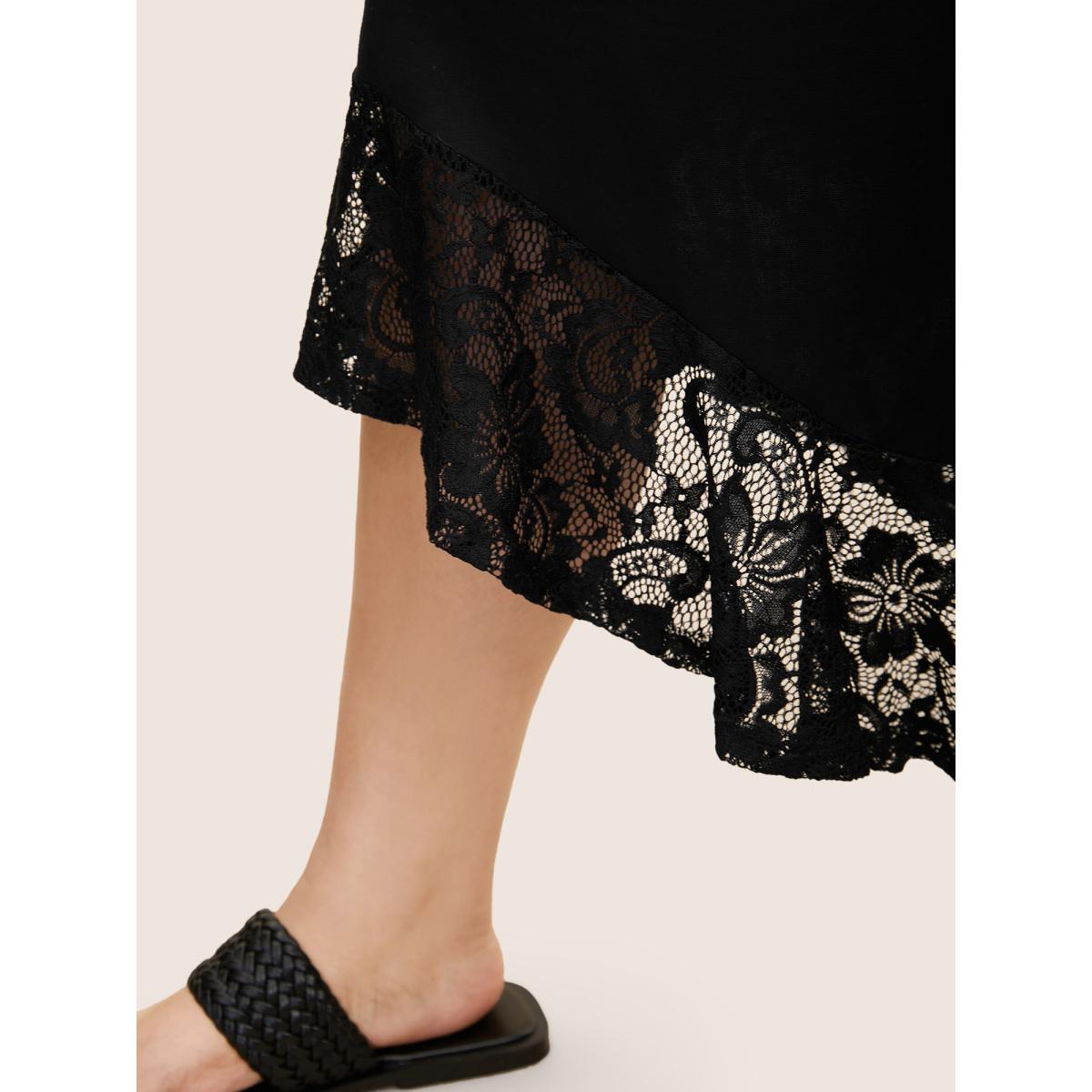 Plus Size Lace Patchwork Mesh Wide Leg Cropped Pants Women Black Resort Wide Leg Mid Rise Vacation Pants BloomChic 14-16/1X Product Image