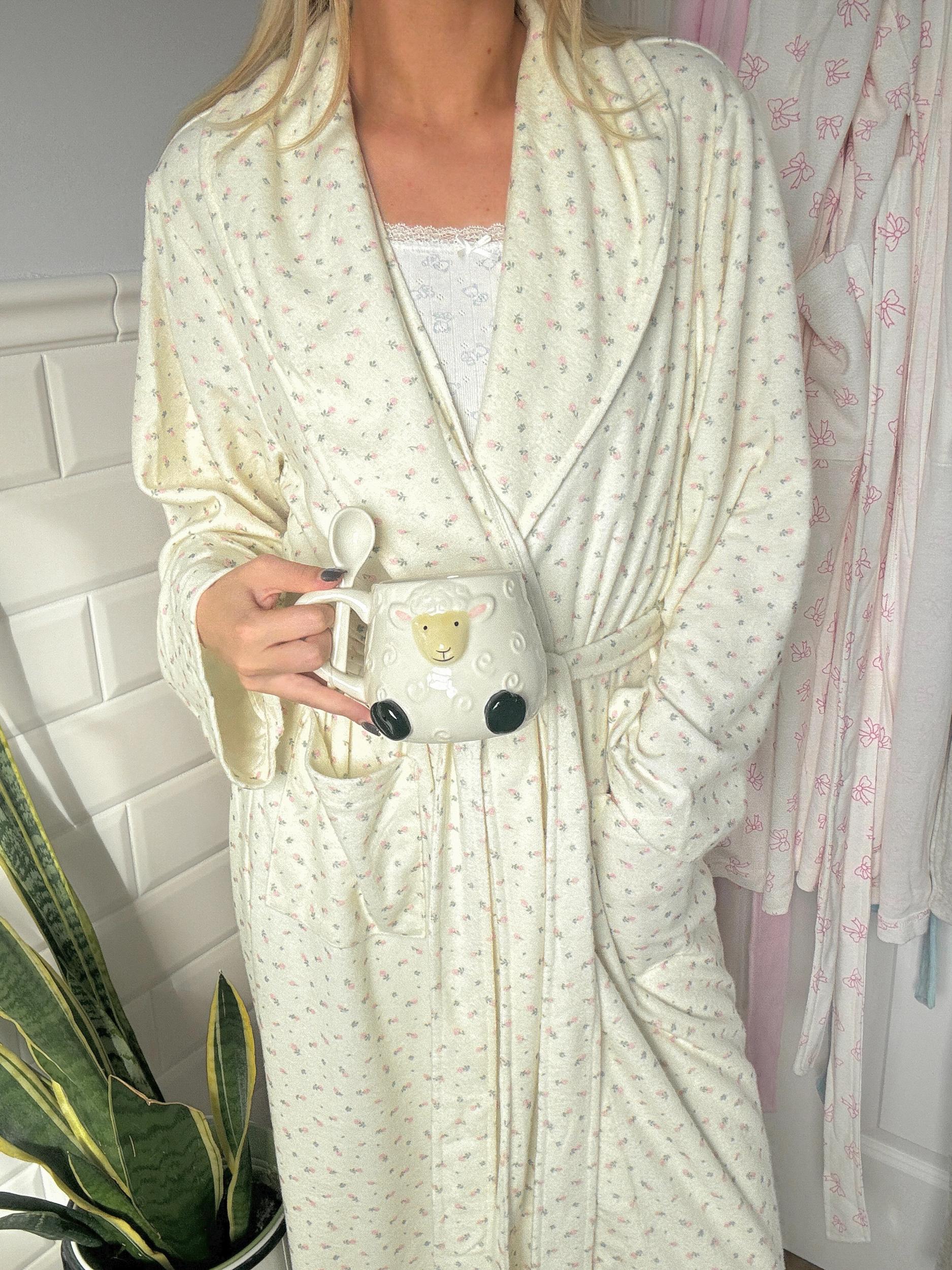 Pink Roses Dream Hotel Robe Product Image