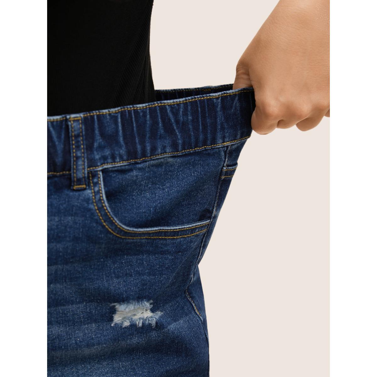 Plus Size Distressed Dark Wash High Stretch Denim Skinny Shorts Women Denimblue Distressed High stretch Everyday Slanted pocket Casual Denim Shorts BloomChic 24/3X Product Image