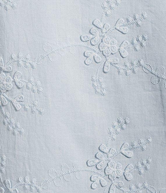 GB Woven Tie Front 3D Lace Coordinating Top Product Image