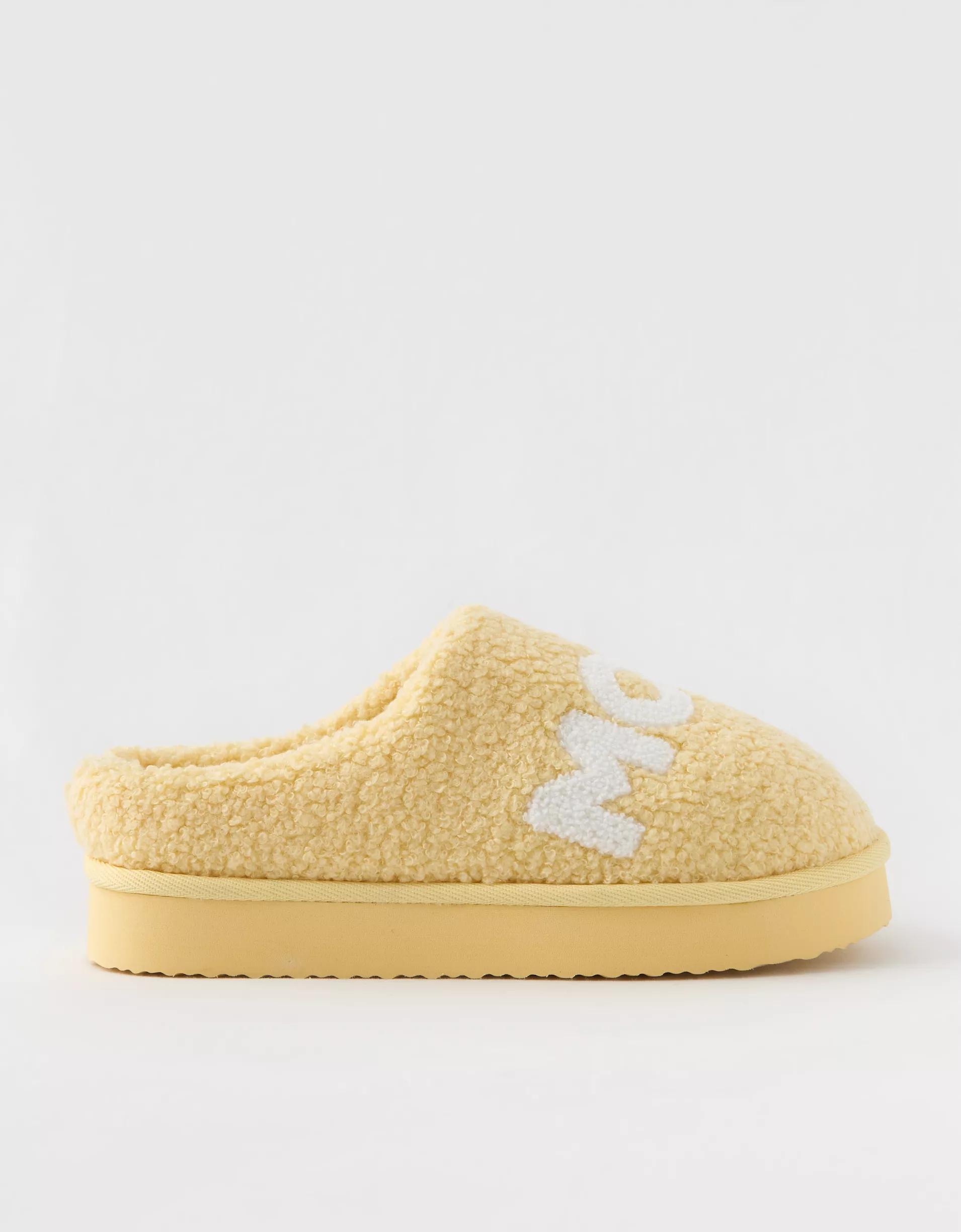 Aerie Sherpa Scuff Slippers Product Image