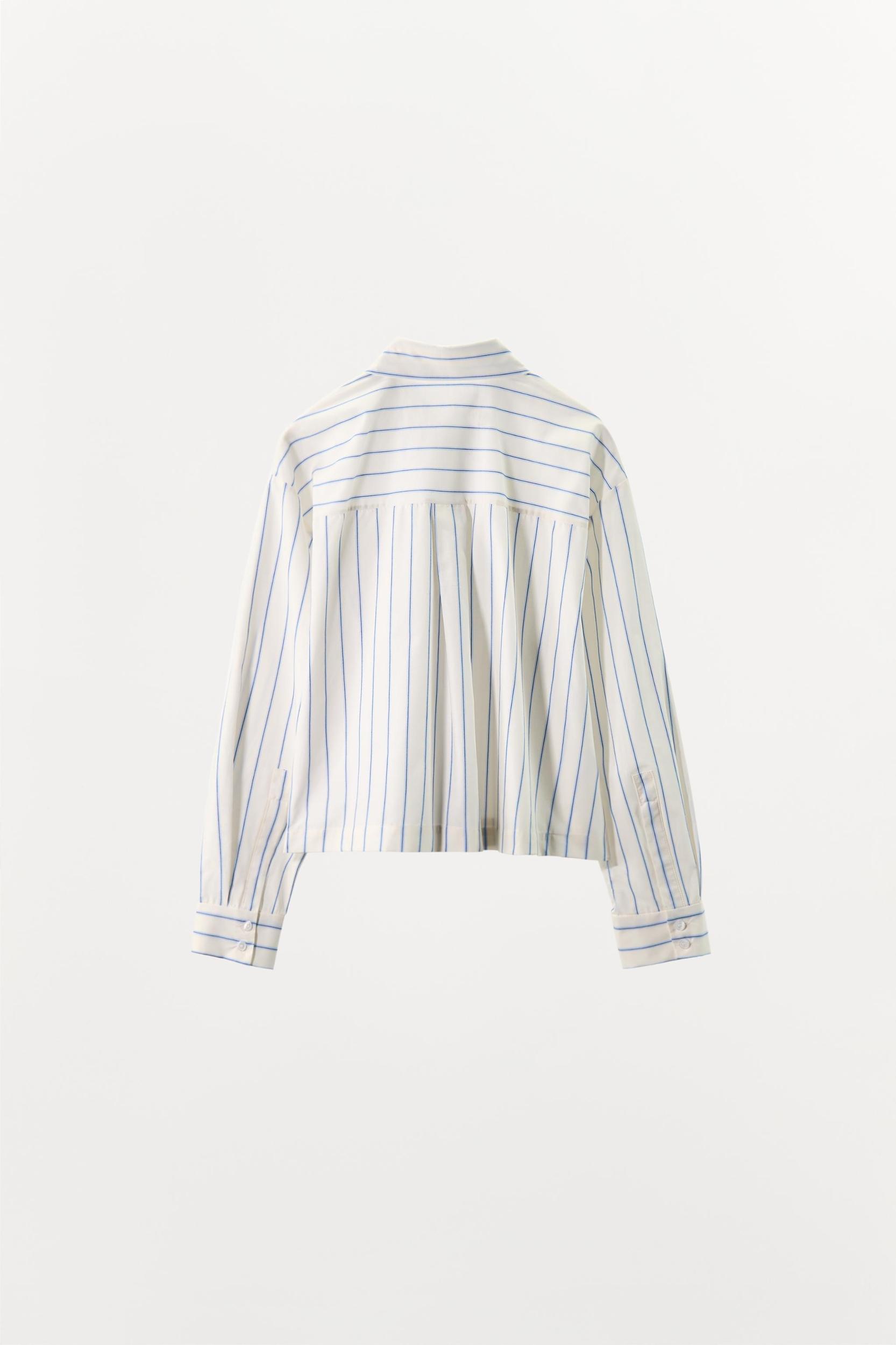 STRIPED CROPPED PAJAMA SHIRT Product Image