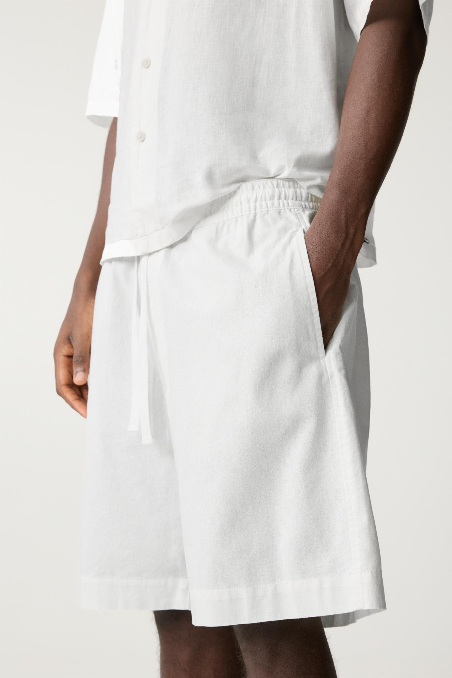 Linen blend jogger Bermuda shorts Product Image