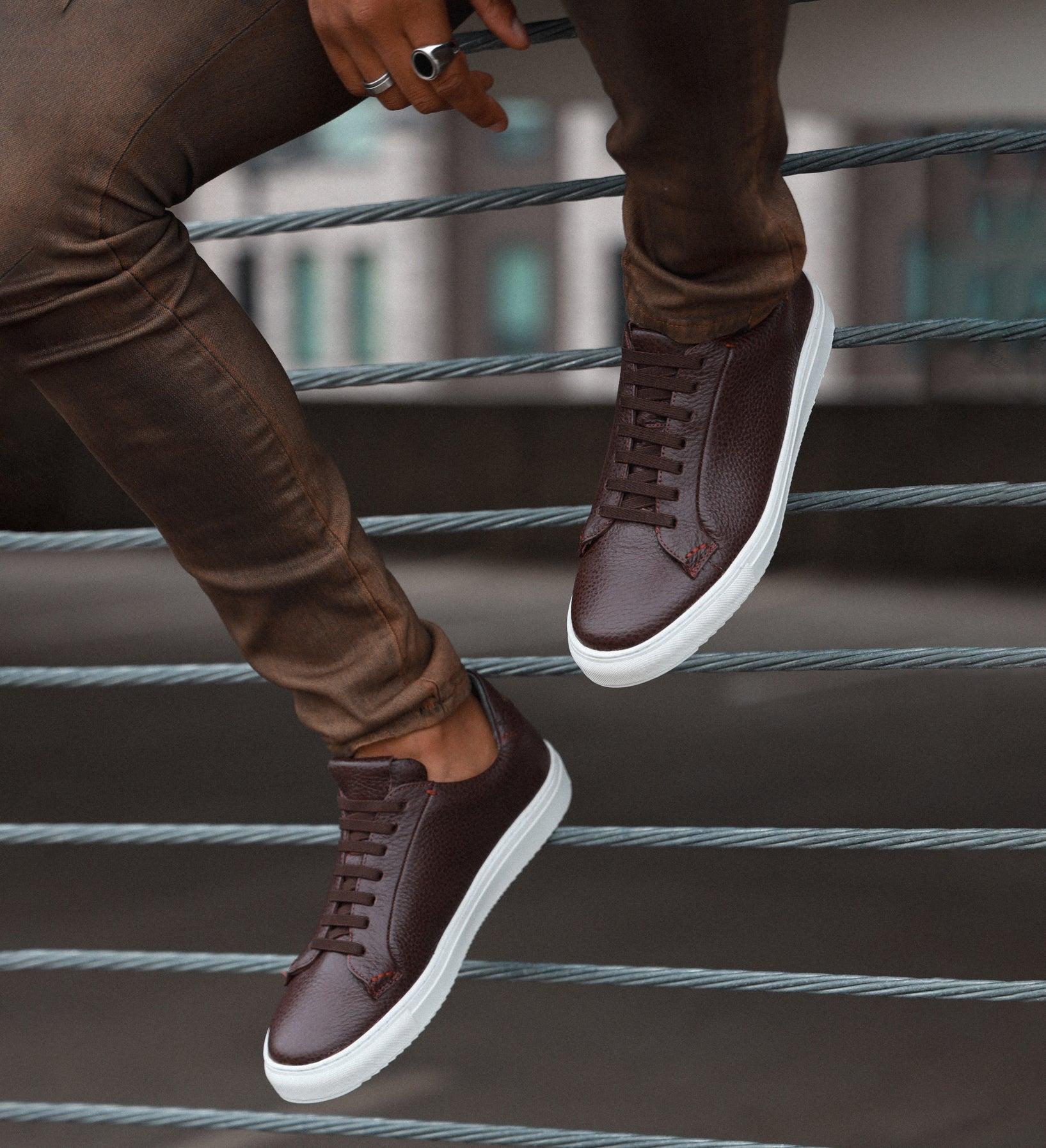 36's Laceless Low Top Product Image