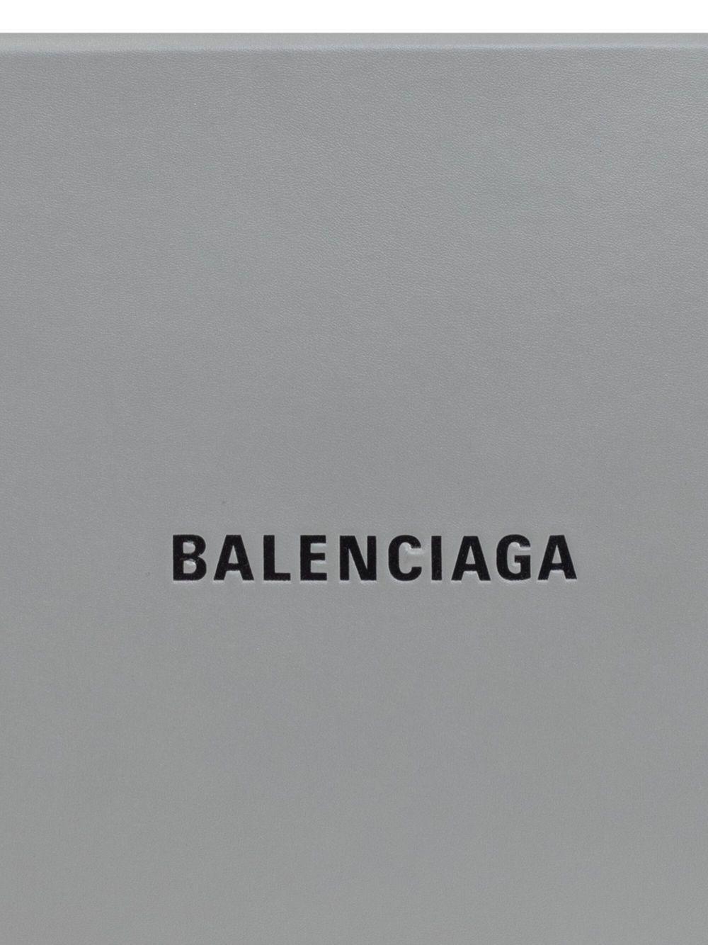 Box clutch bag Product Image