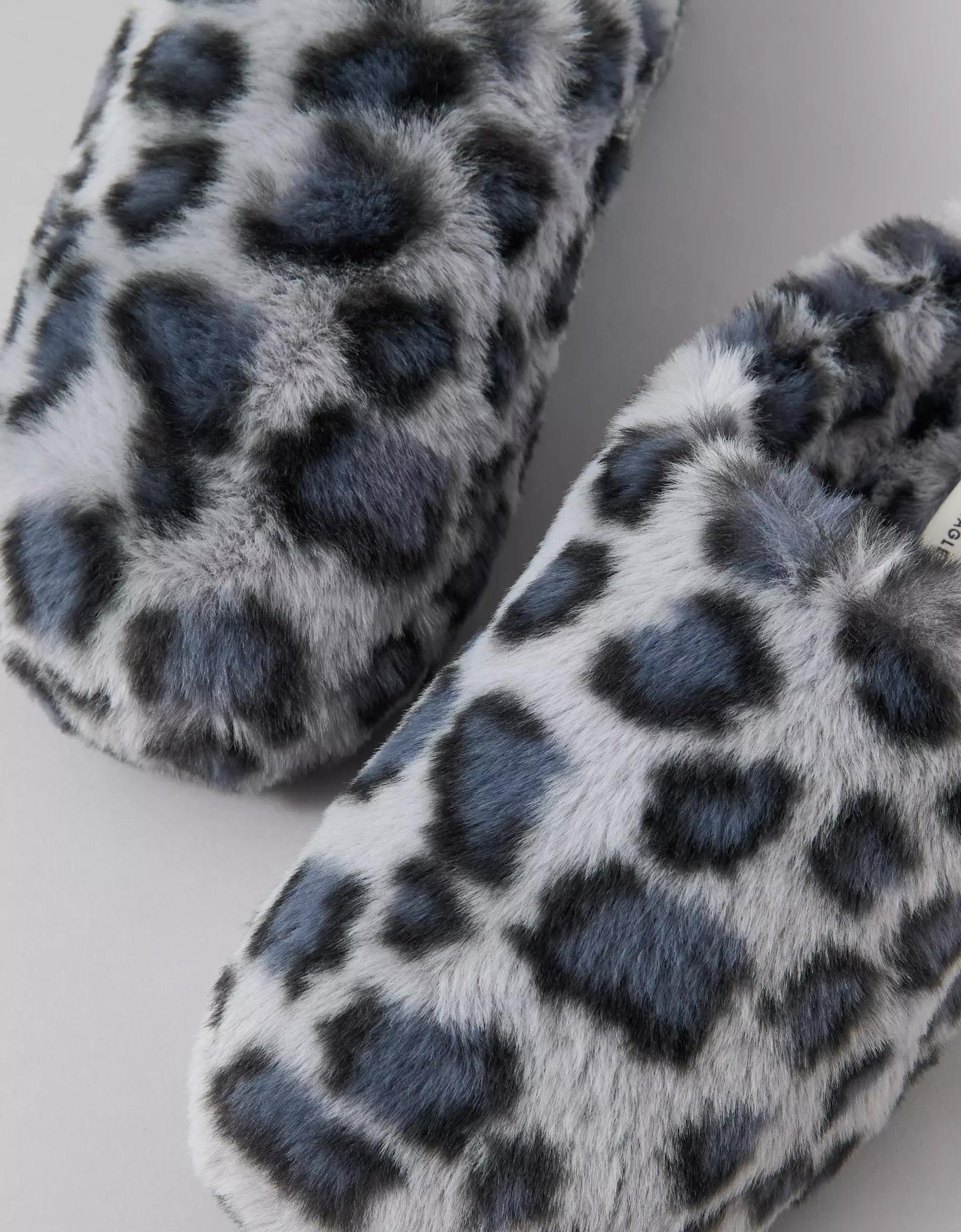 AE Leopard Slipper Product Image