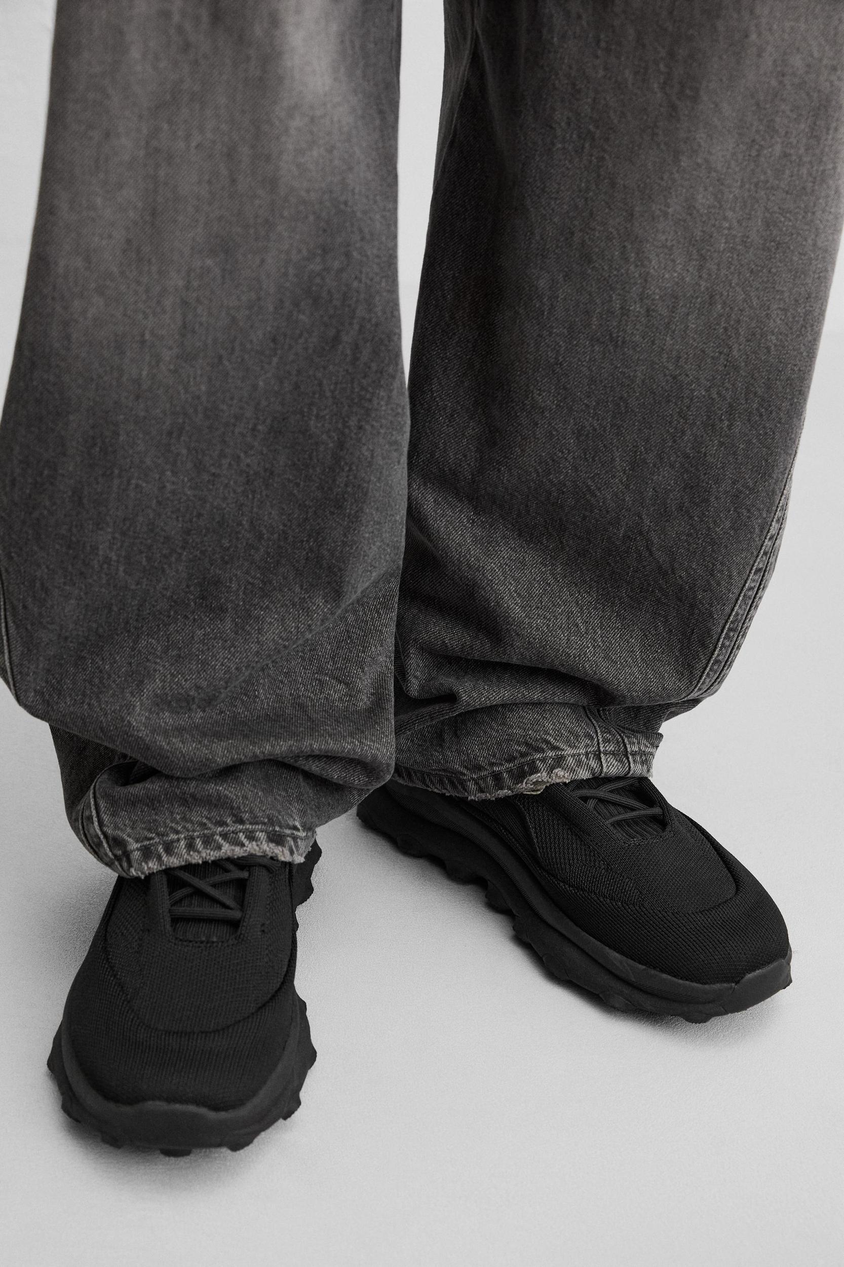 KNIT CHUNKY SNEAKERS Product Image