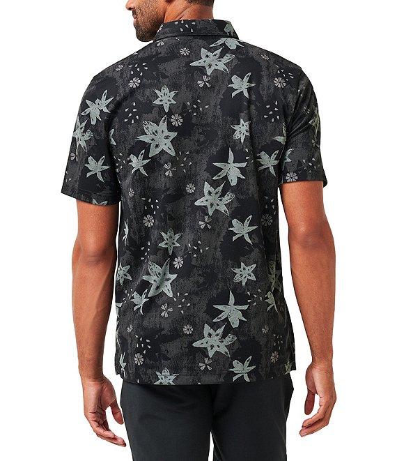 TravisMathew Trek Tide Short Sleeve Polo Shirt Product Image