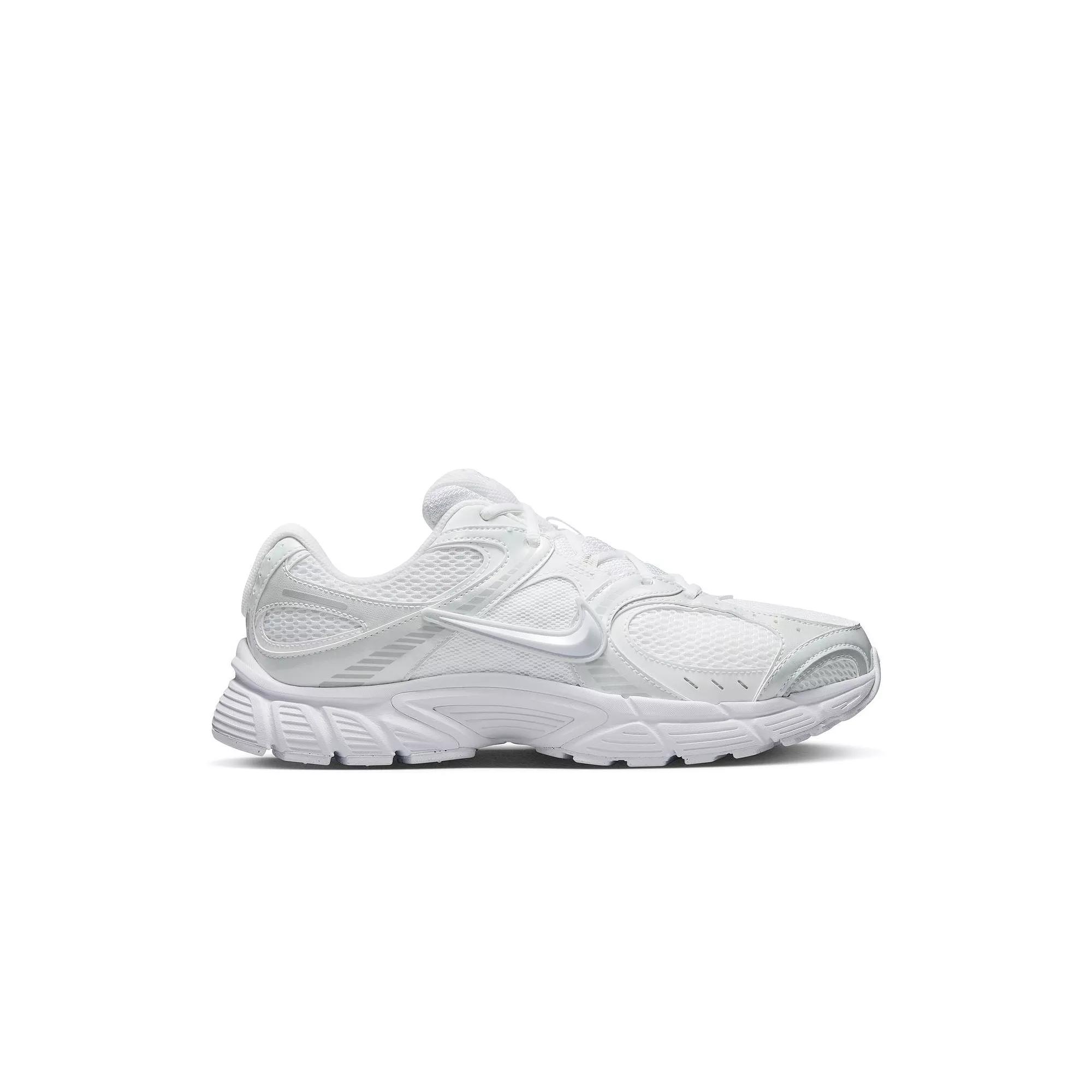 Nike Mens V5 RNR Shoes | HJ5228-101 Product Image