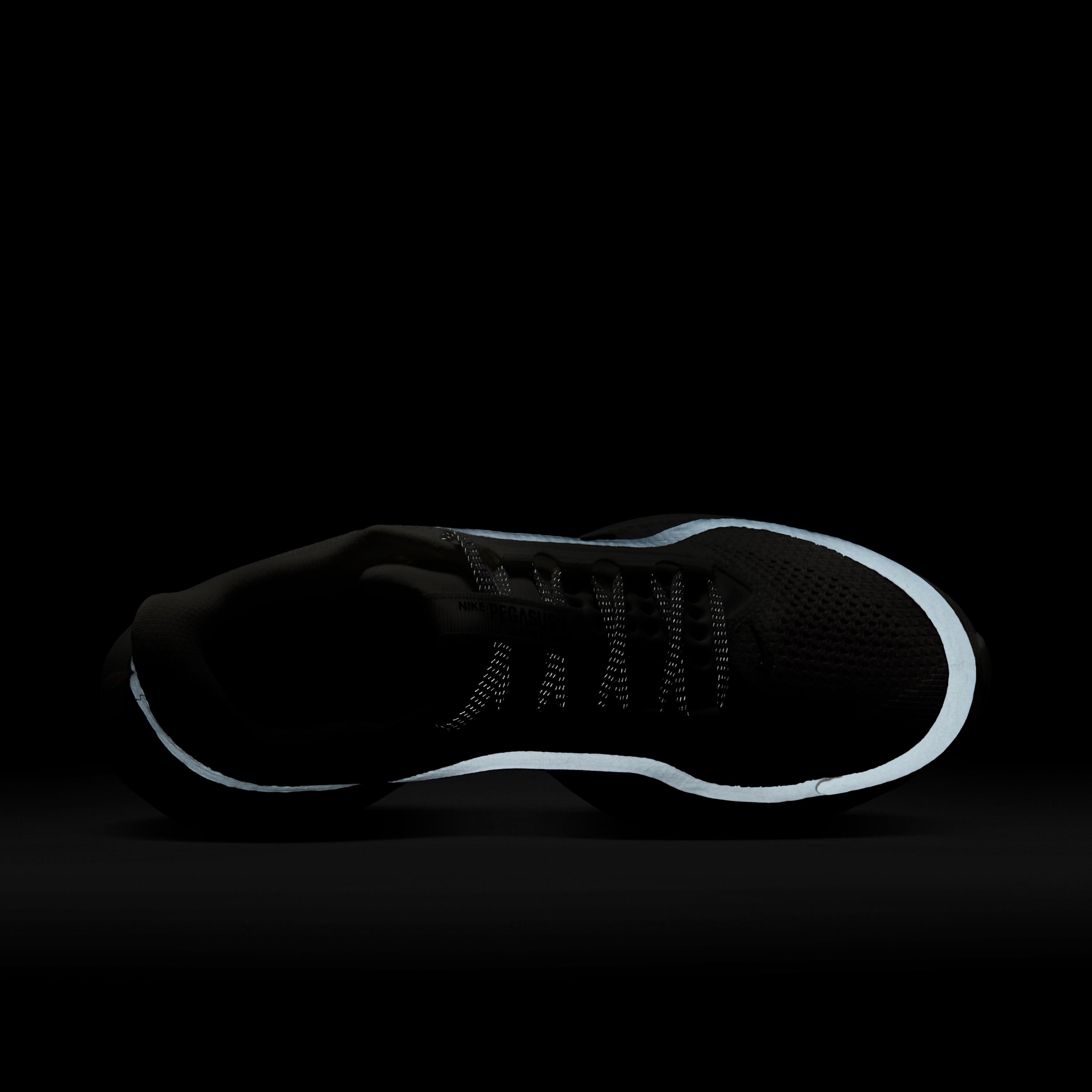 Nike Womens Pegasus Premium Road Running Shoes | HQ2593-101 Product Image