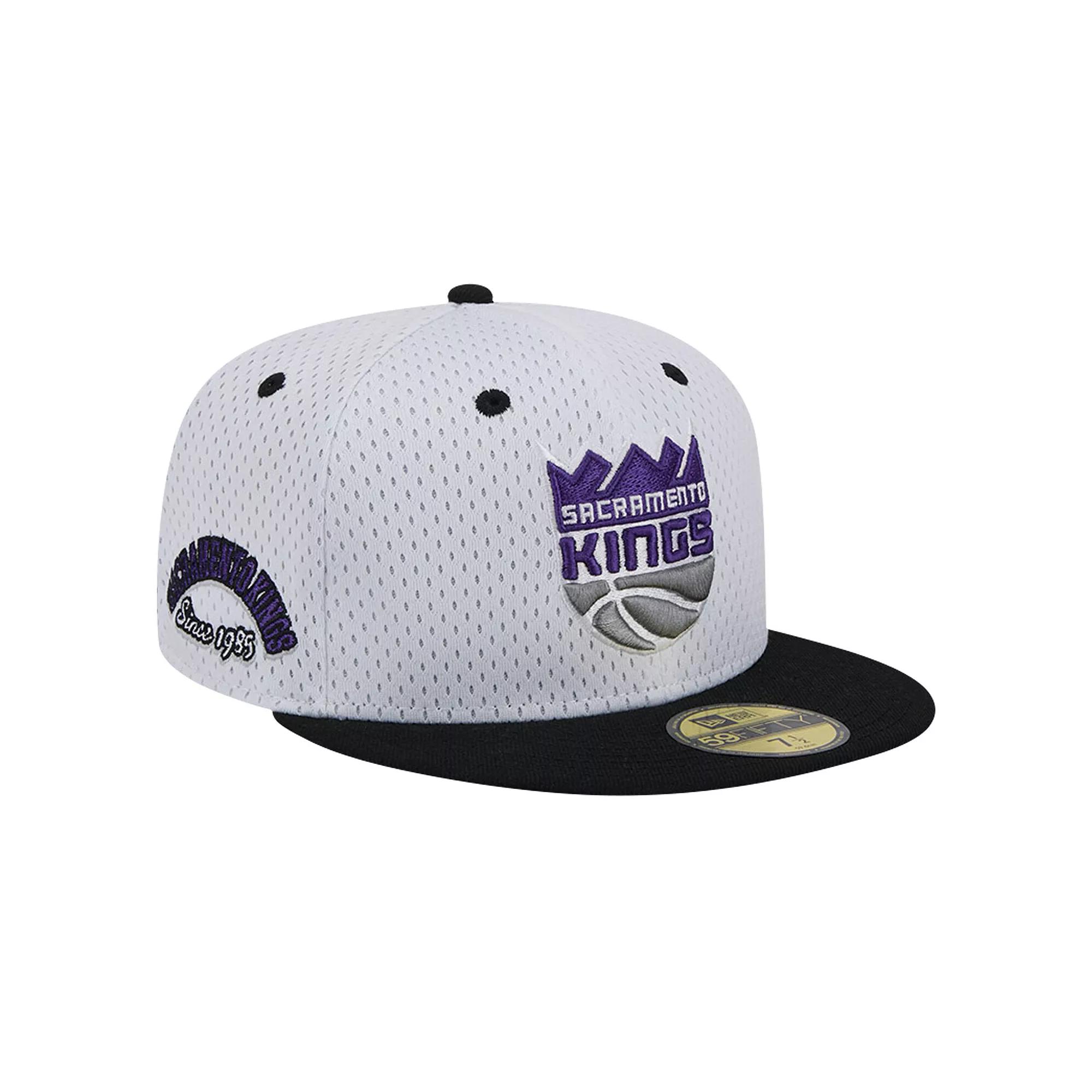 Men's New Era White/Black Sacramento Kings Throwback 2Tone 59FIFTY Fitted Hat,  Product Image