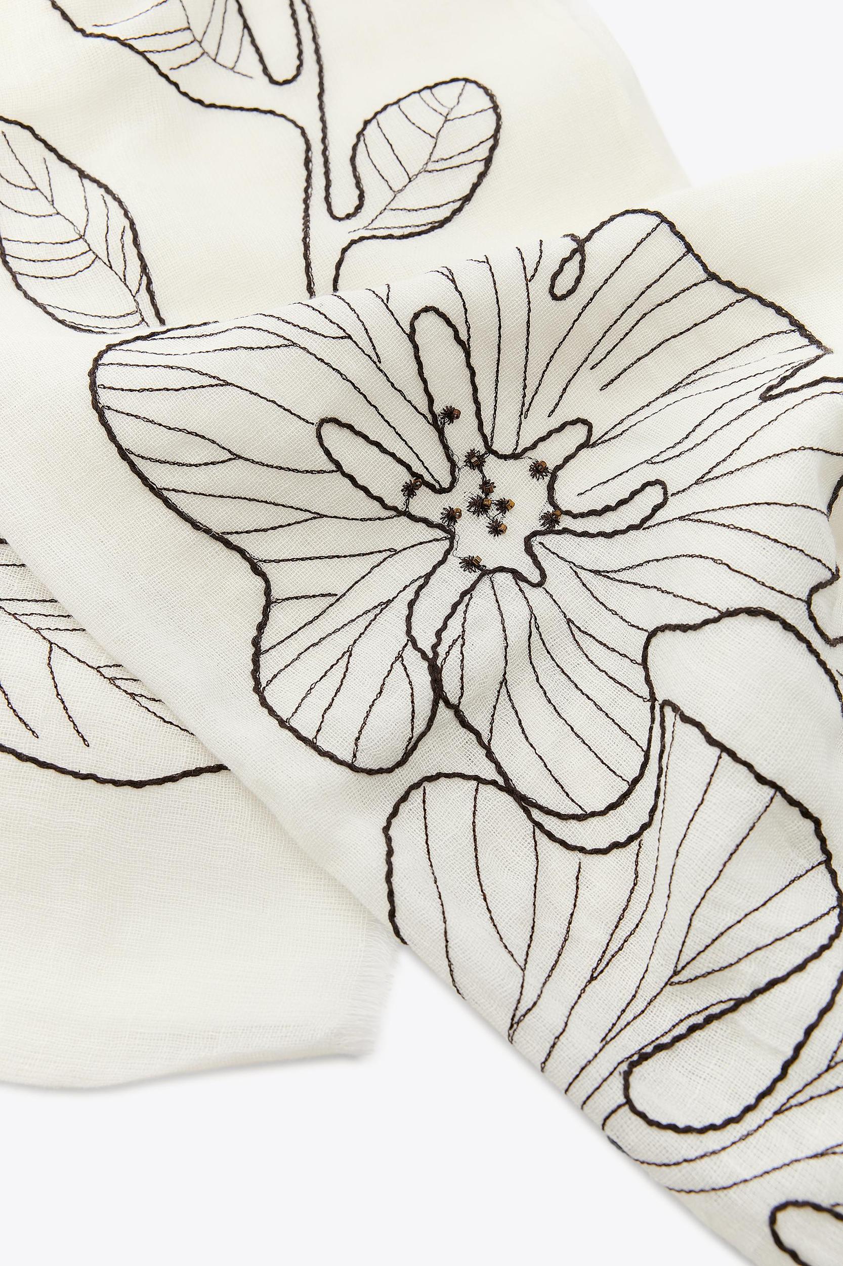 EMBROIDERED FLORAL COTTON SCARF Product Image