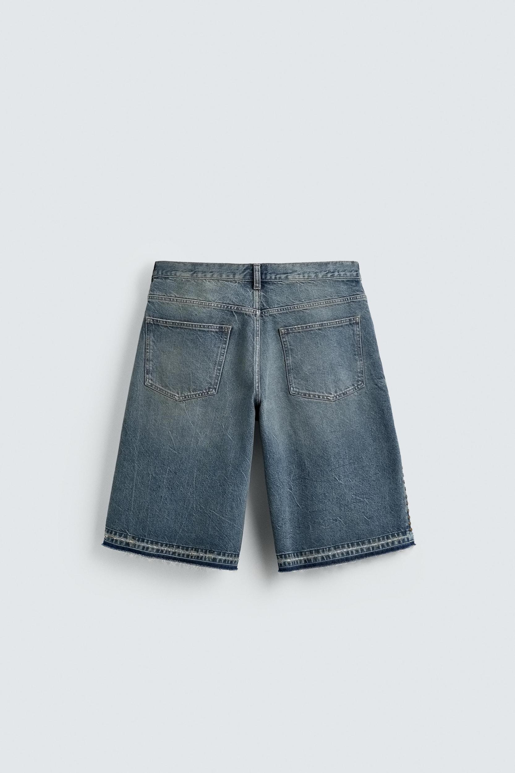 METALLIC STUD BAGGY FIT DENIM SHORTS Product Image
