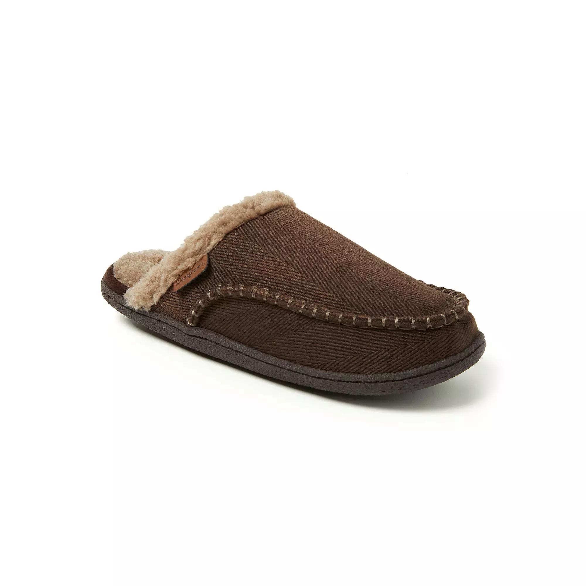 Dearfoams Matthew Men's Moc Toe Scuff Slippers,  Product Image