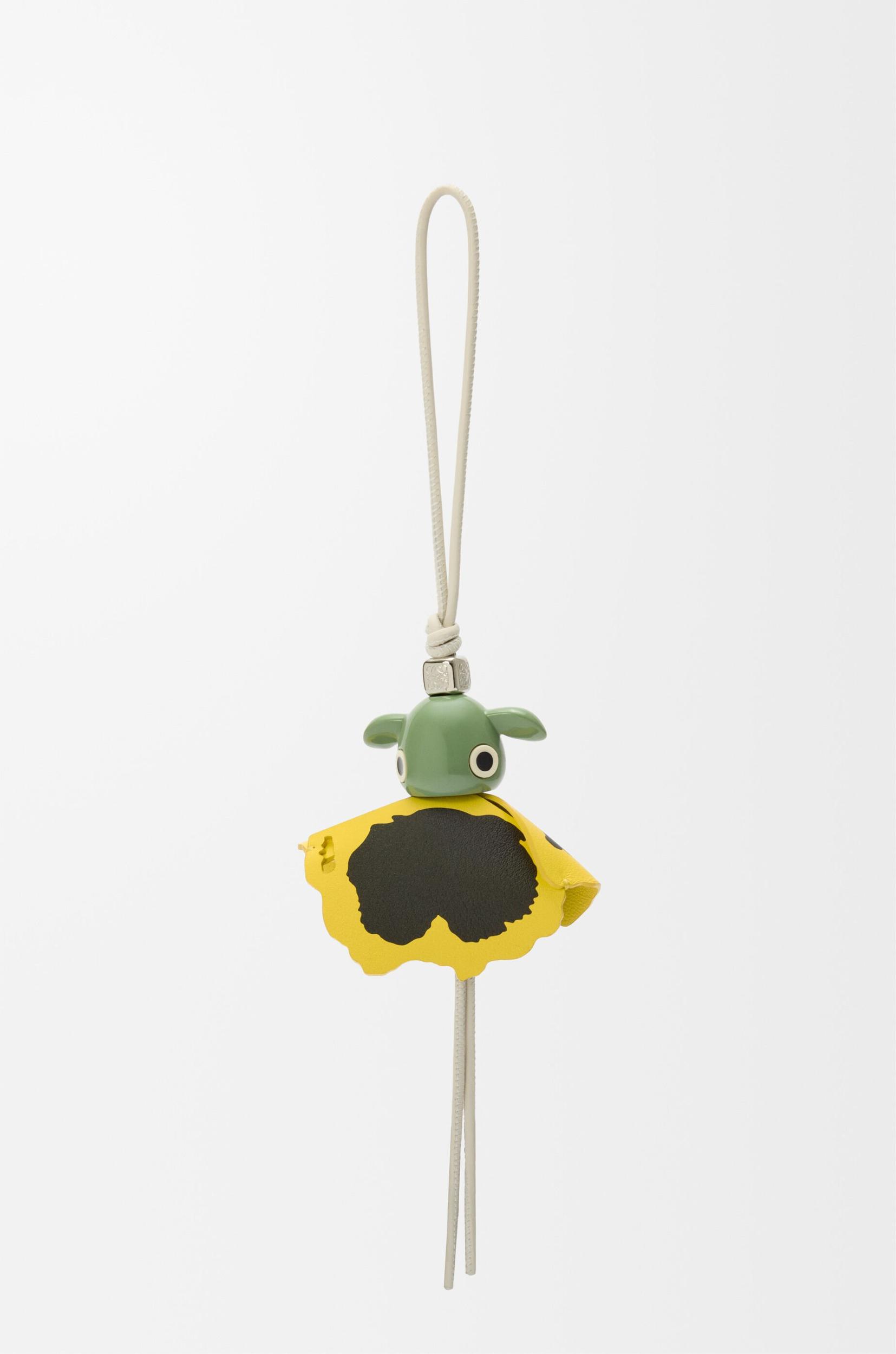 Pansy Puzz charm Product Image