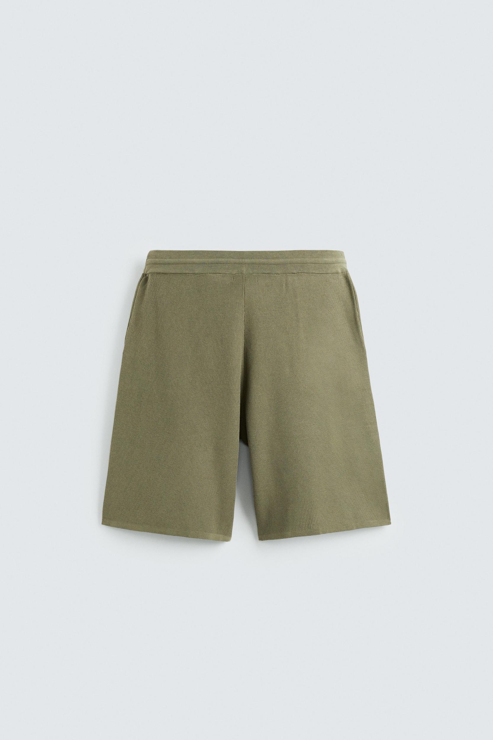 TEXTURED KNIT SHORTS Product Image
