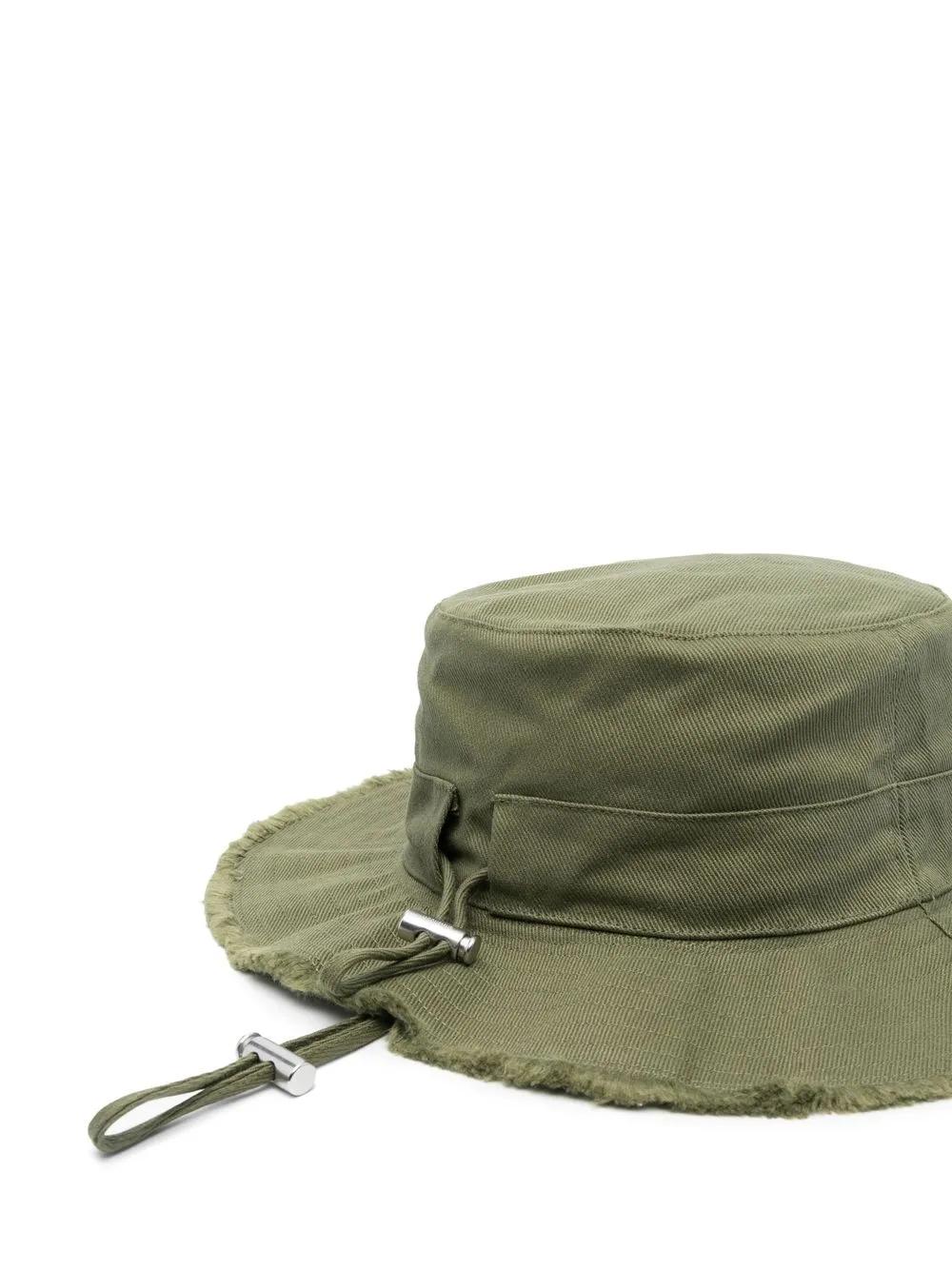 JACQUEMUS Mens Khaki Le Bob Artichaut Logo-plaque Cotton Bucket Hat Product Image