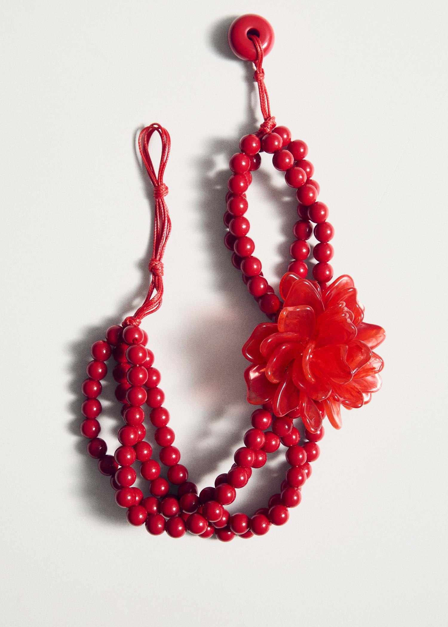 Ball necklace with flower detail - Women | MANGO USA Product Image