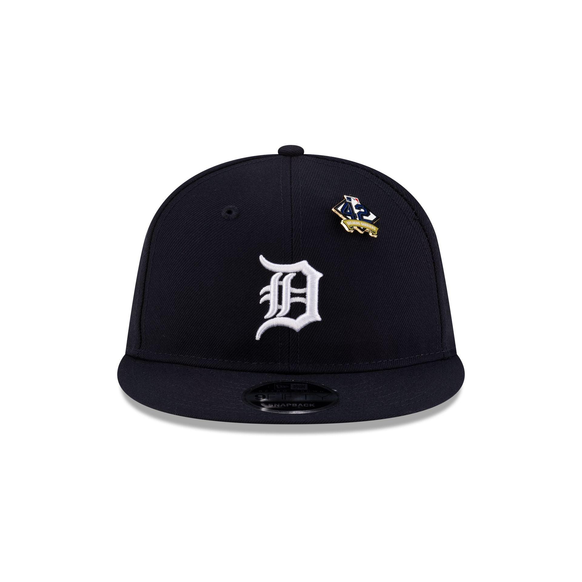 Chicago White Sox Jackie Robinson Day 2025 Retro Crown 9FIFTY Snapback Hat Male Product Image