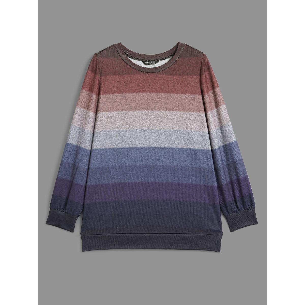 Plus Size Ombre Contrast Round Neck Sweatshirt Women Multicolor Casual Contrast Loose Round Neck Everyday Sweatshirts BloomChic 10/M Product Image