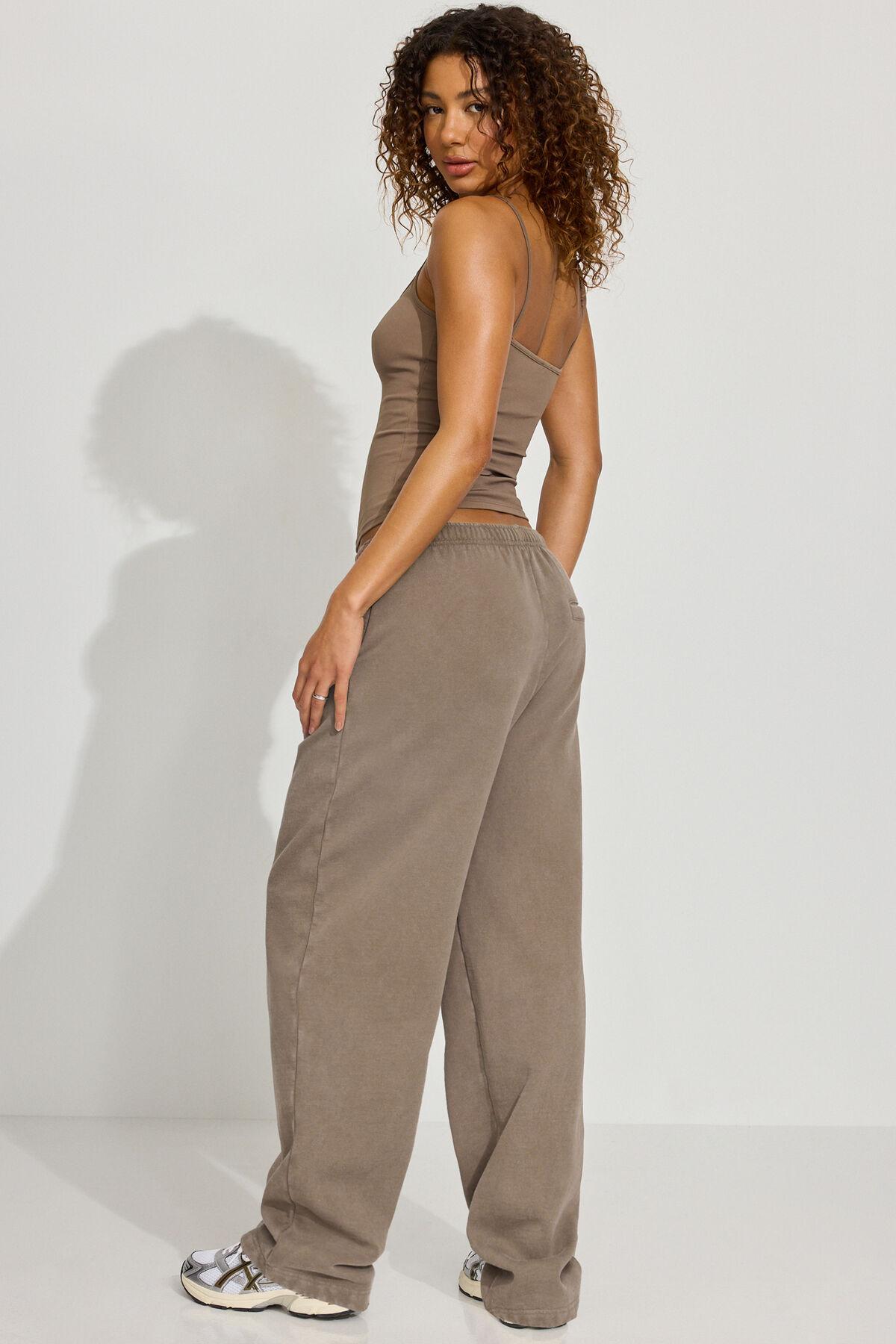 UltraFleece Slouchy Straight Leg Sweatpants Product Image