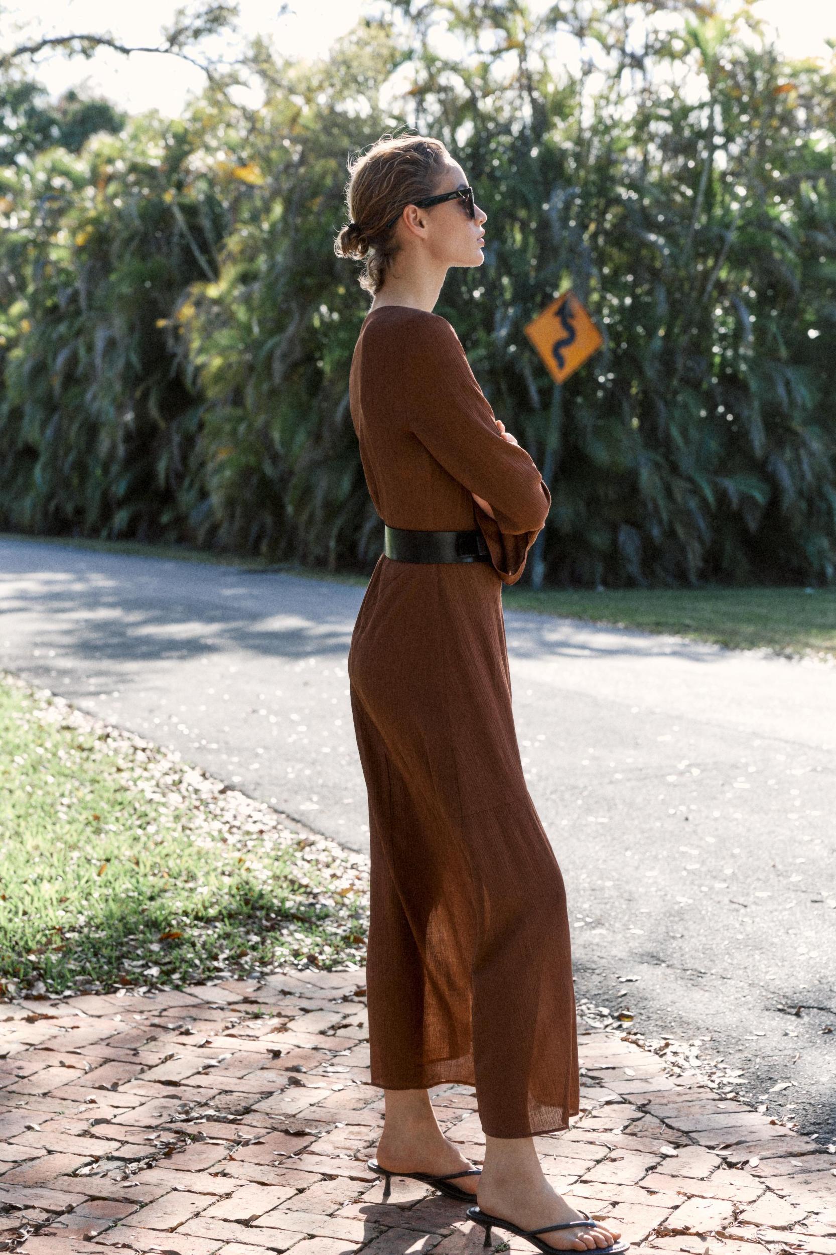 V-NECK TIE MIDI DRESS Product Image