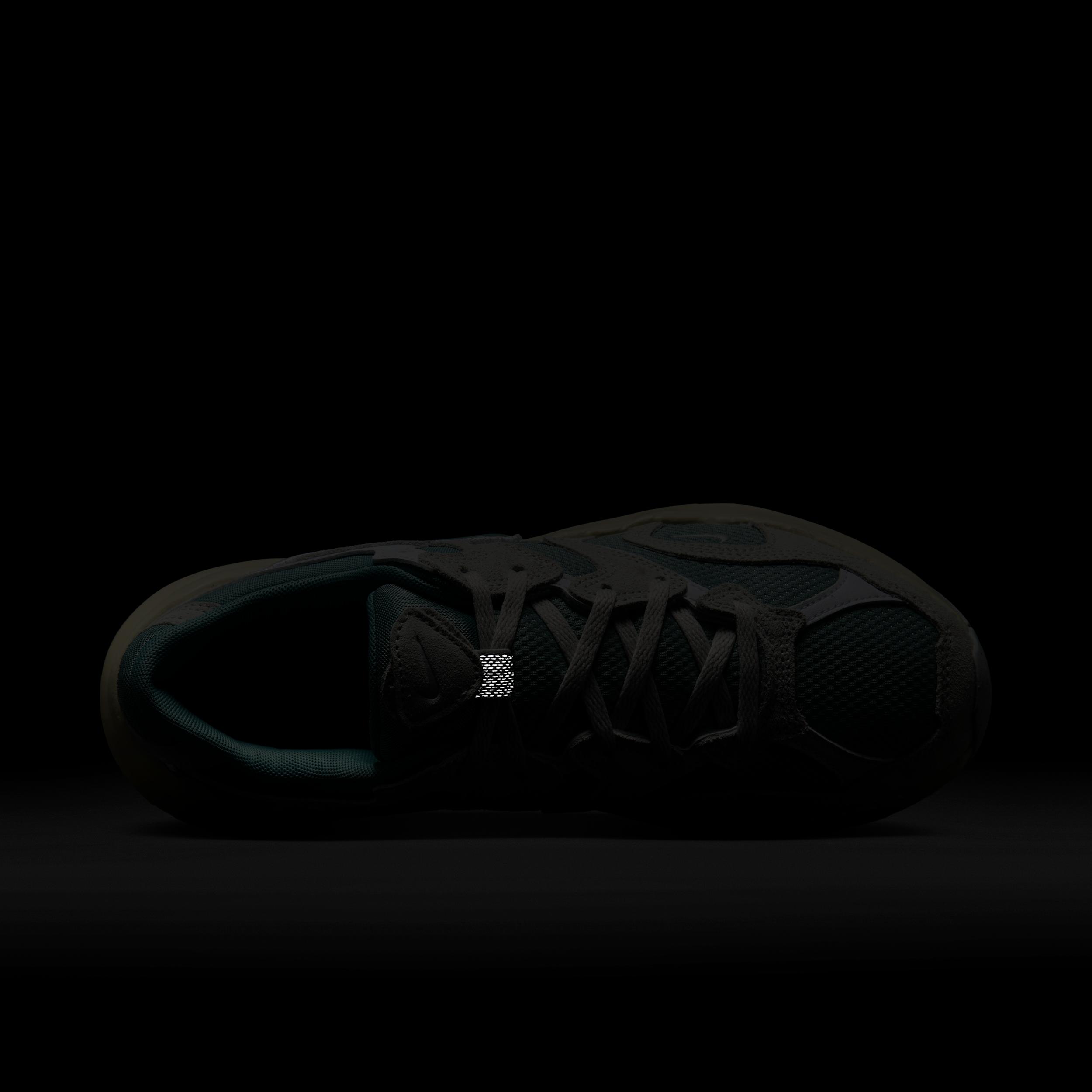 Nike Women's AL8 Shoes Product Image