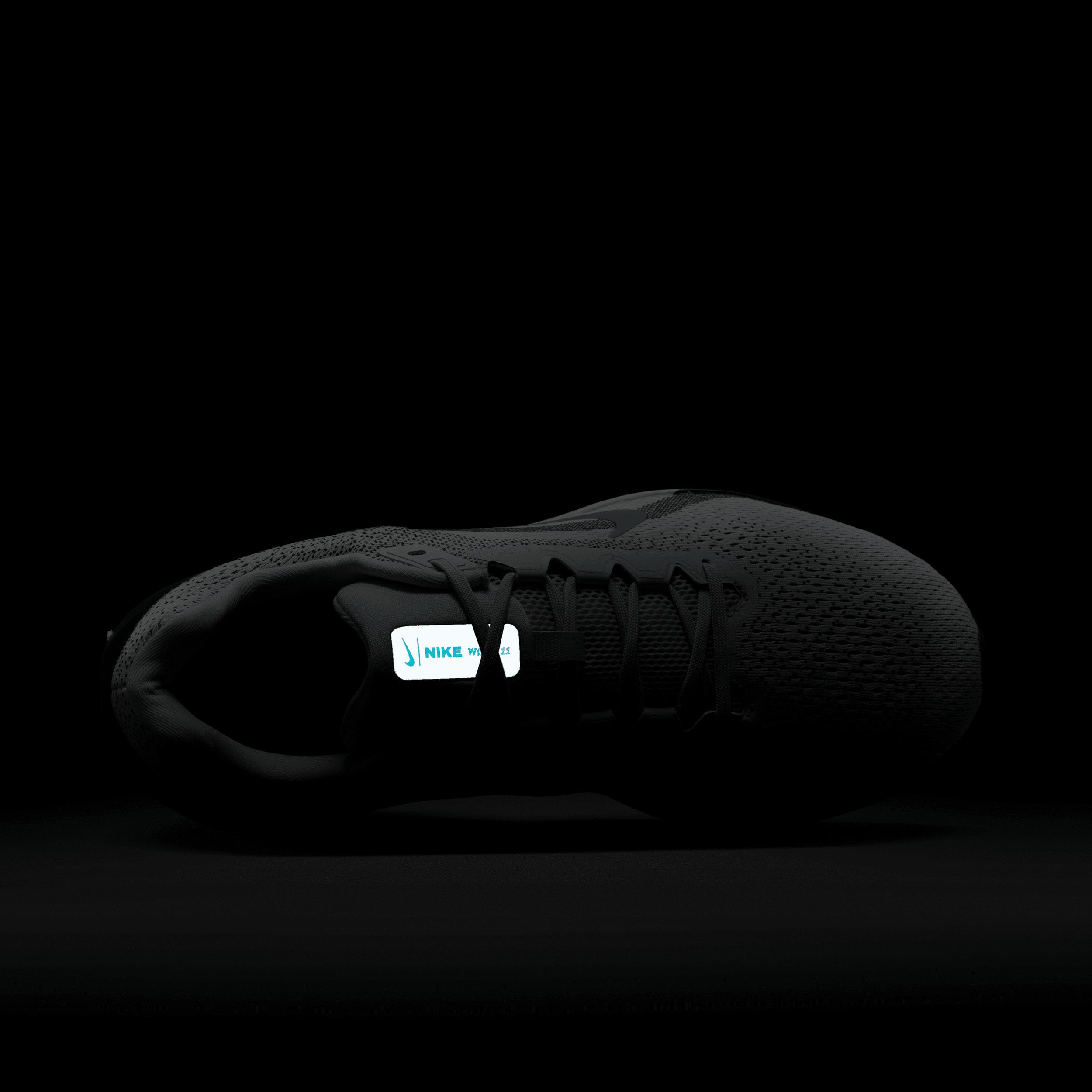 Mens Nike Winflo 11 Running Shoes (Extra Wide Width) Product Image