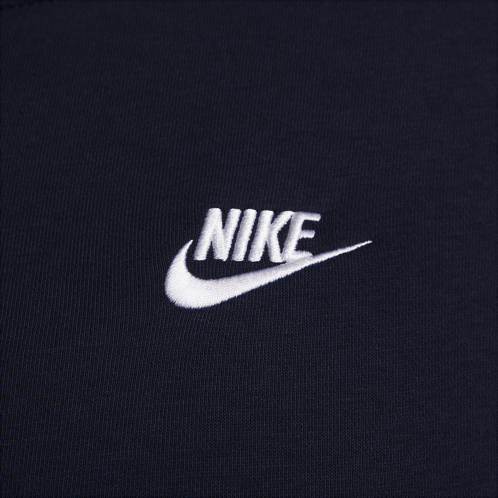 Nike Sportswear Club Fleece Women's Crew-Neck Sweatshirt (Plus Size) Product Image