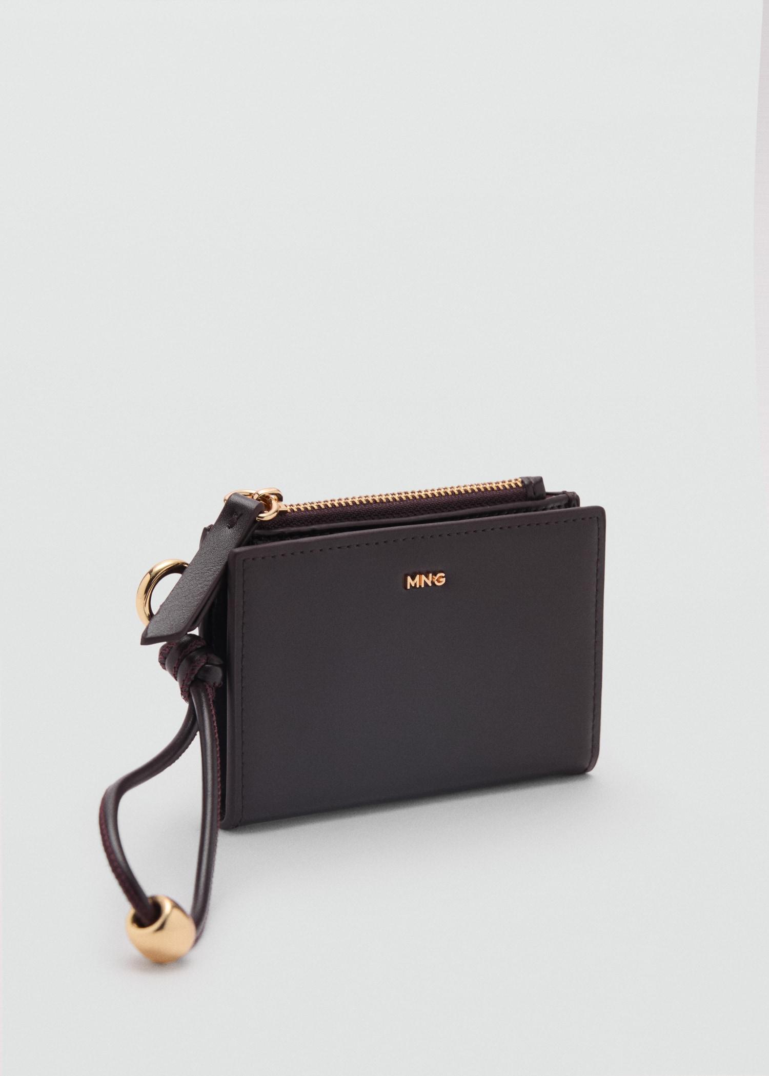Leather-effect wallet with zipper - Women | MANGO USA Product Image