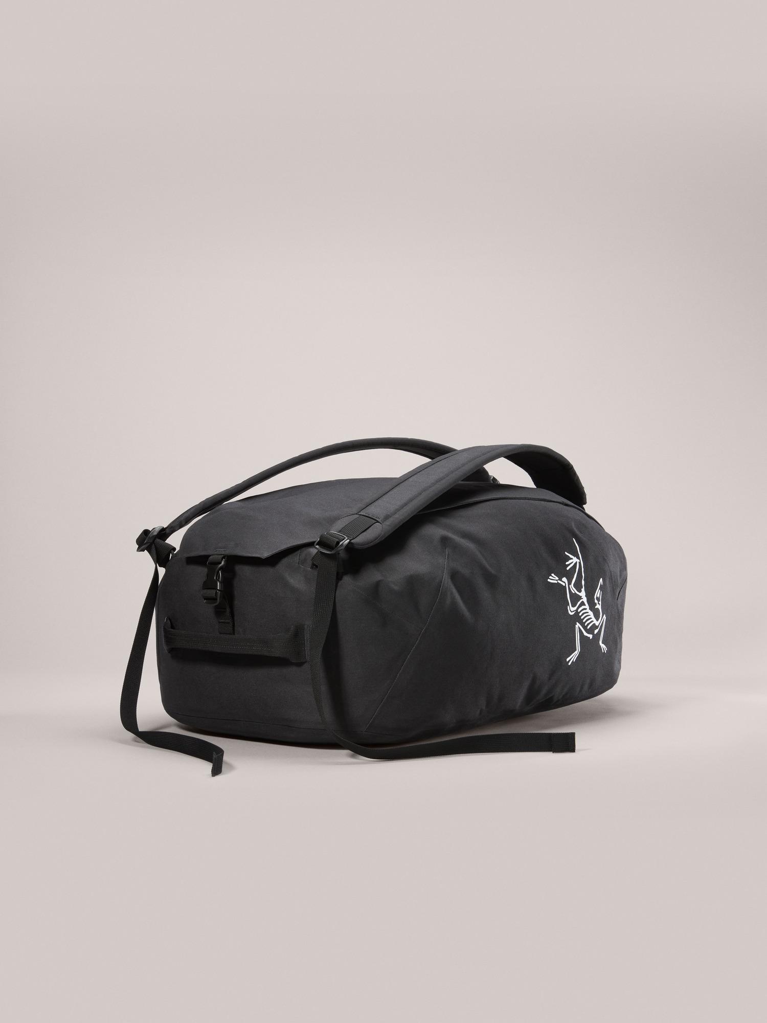 Carrier 40 Duffle Product Image