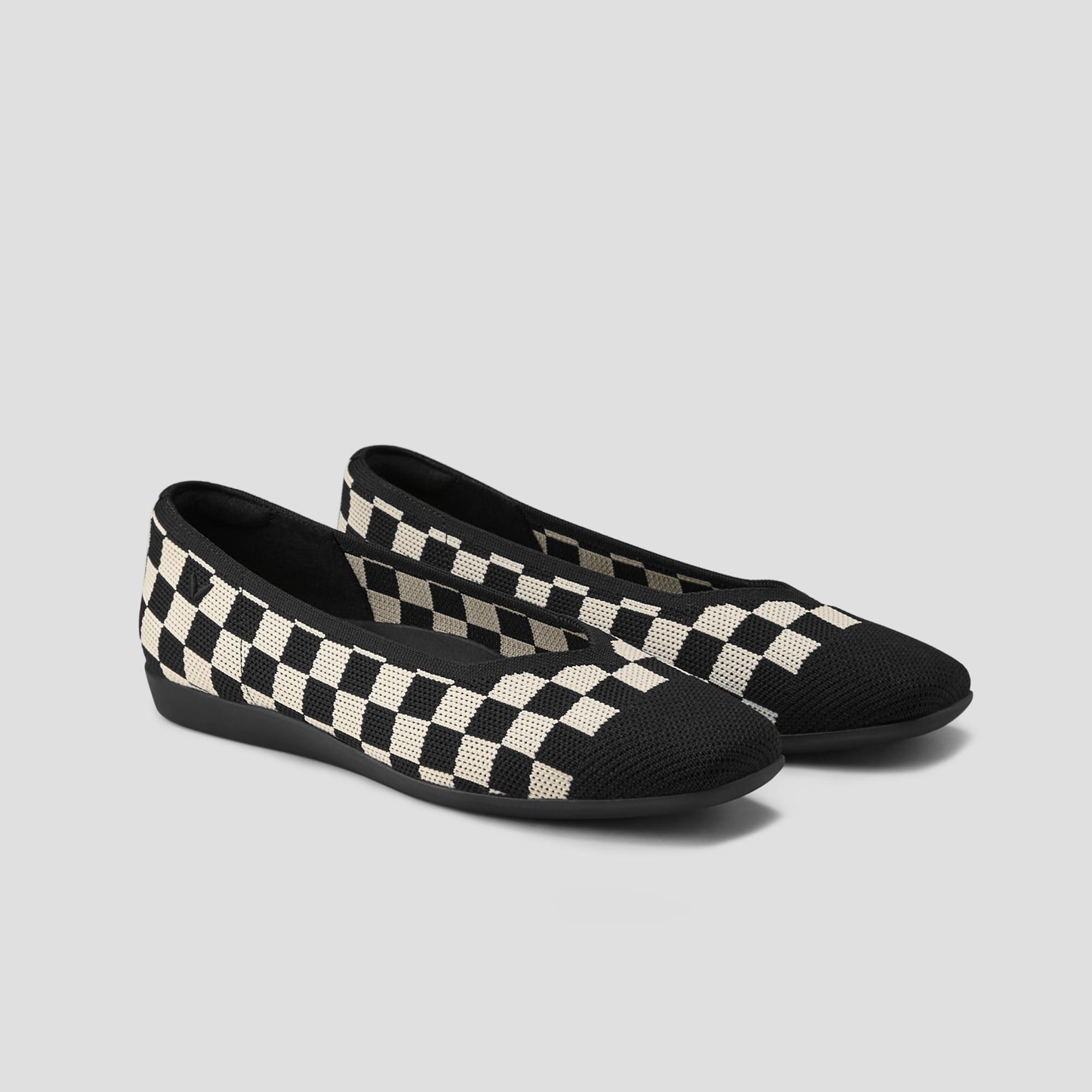 Lightweight Square-Toe V-Cut Flats (Margot Walker) Product Image