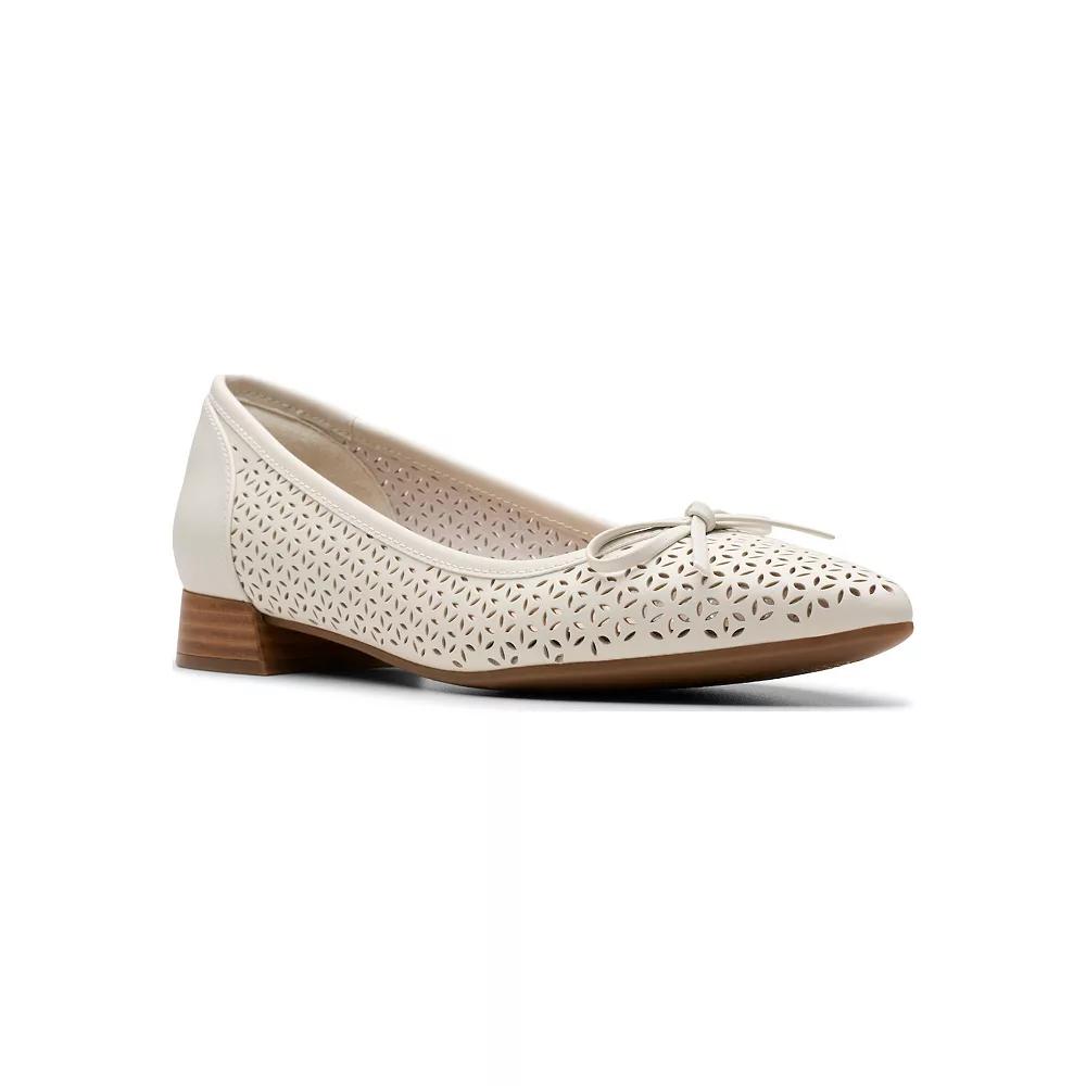 Clarks Natalyn Step Women's Leather Ballet Flats,  Product Image