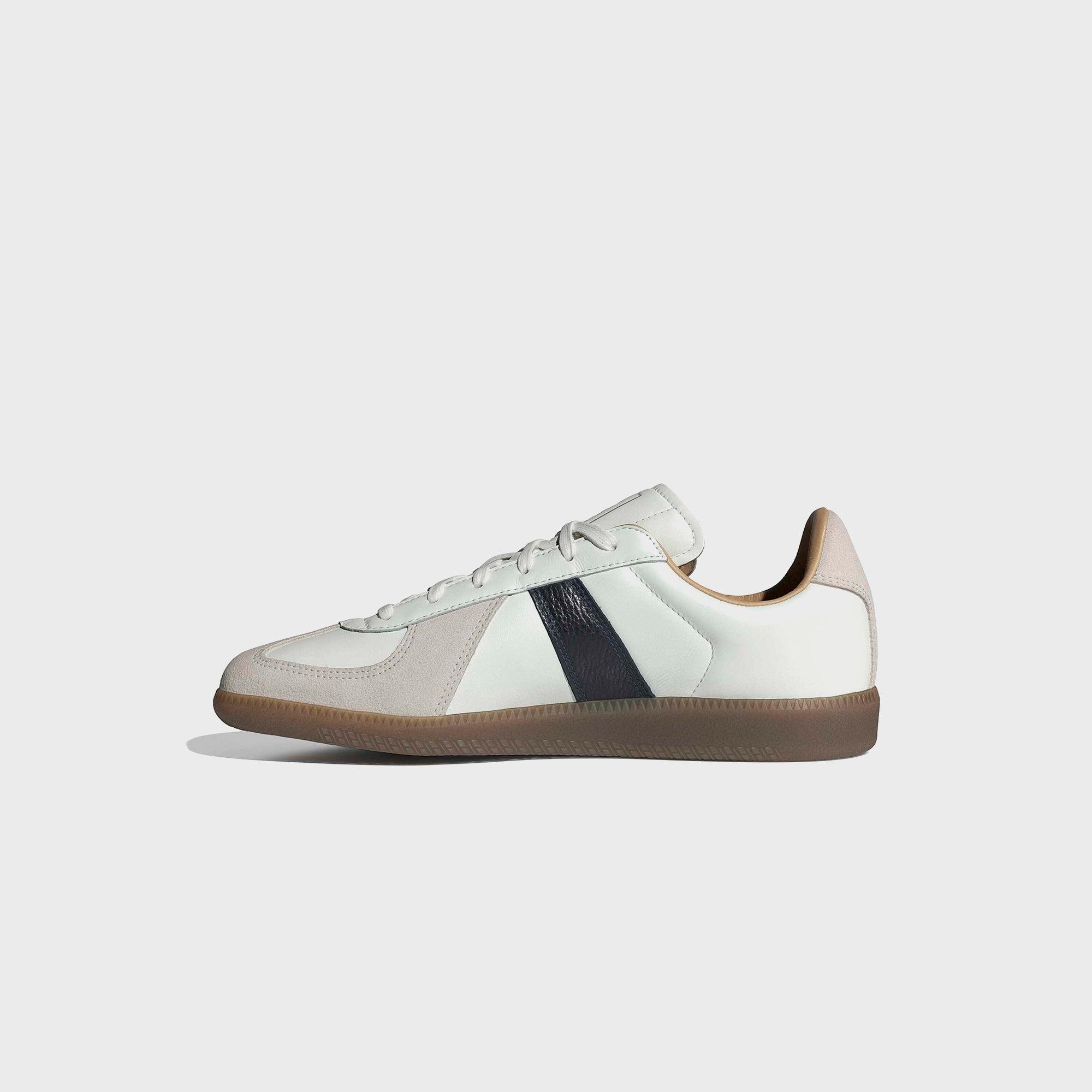 adidas BW Army - Core White / Night Indigo / Gum Male Product Image