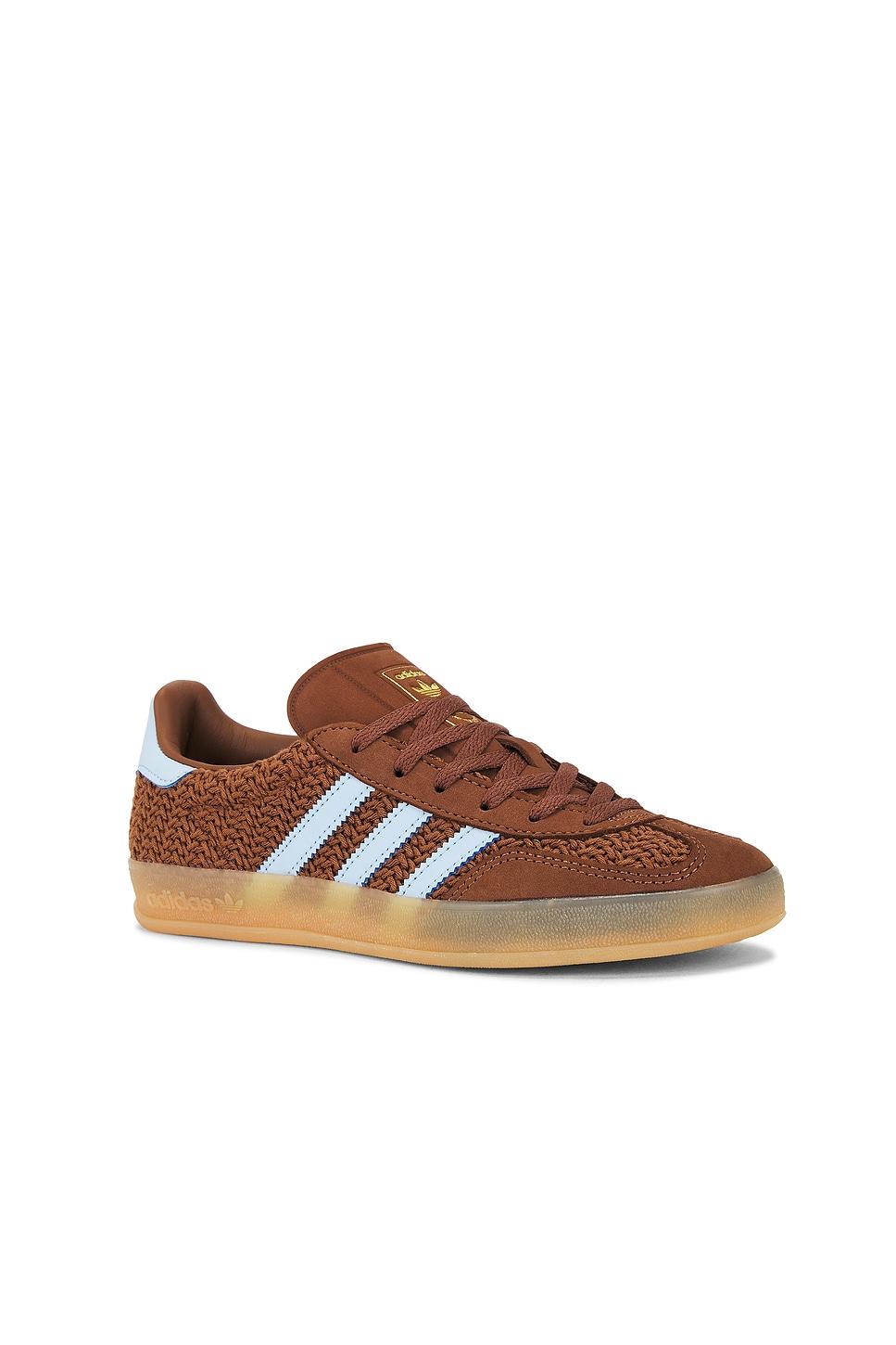 Gazelle Indoor Product Image
