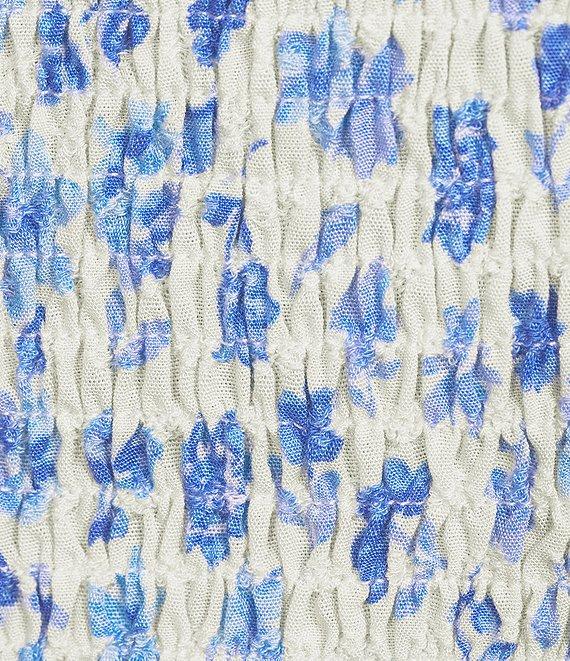 Dee Elly Square Neck Short Sleeve Ditsy Floral Coordinating Crop Top Product Image