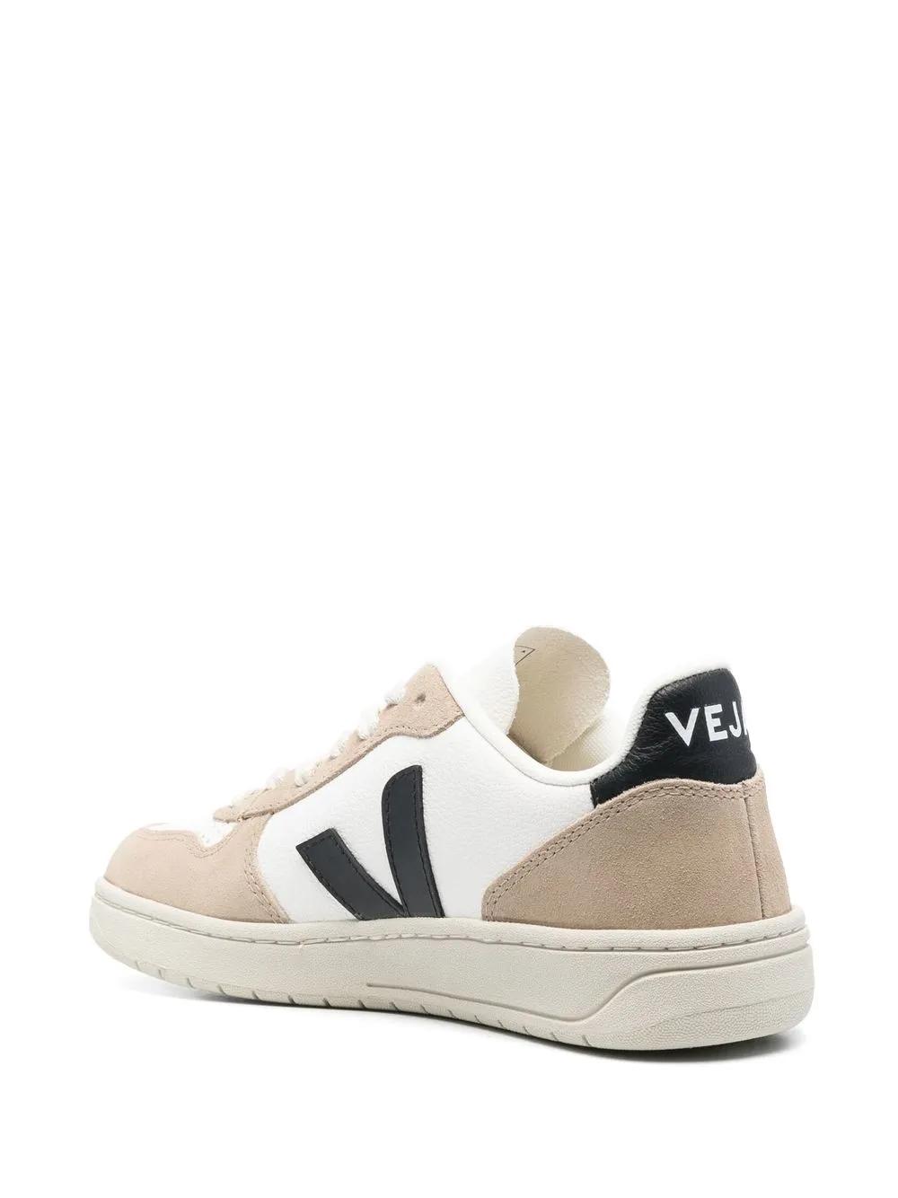 V10 ChromeFree low-top sneakers Product Image