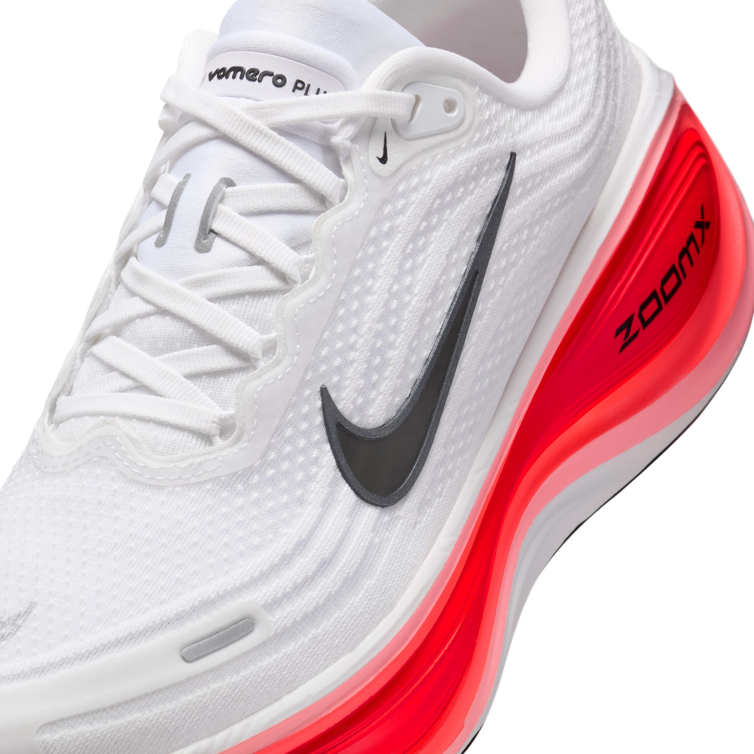 Nike Mens Vomero Plus Road Running Shoes | HV8150-801 Product Image