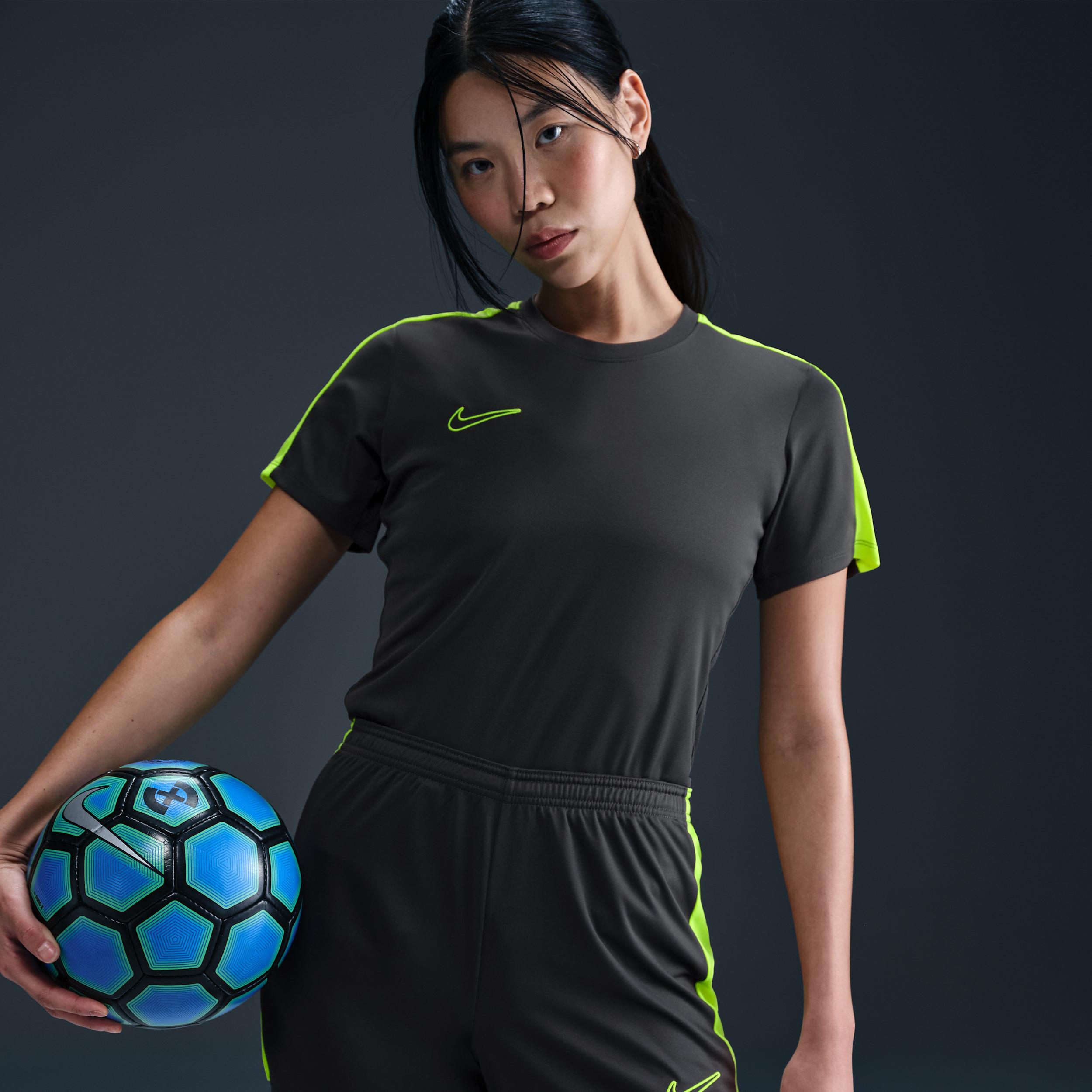 Nike Women's Dri-FIT Academy 23 Soccer Shorts Product Image