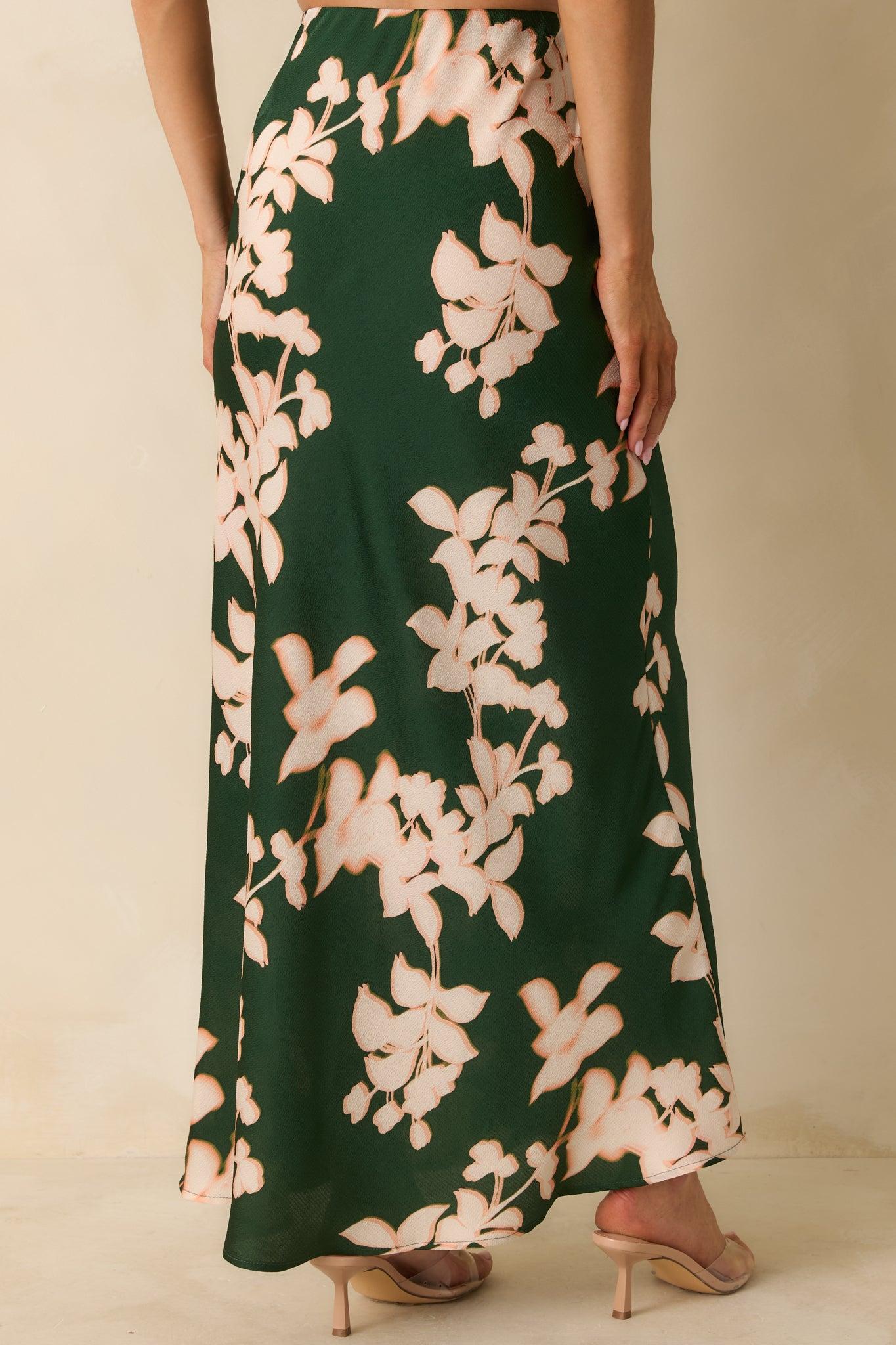 MINKPINK Vilma Green Floral Maxi Skirt L / Green Product Image
