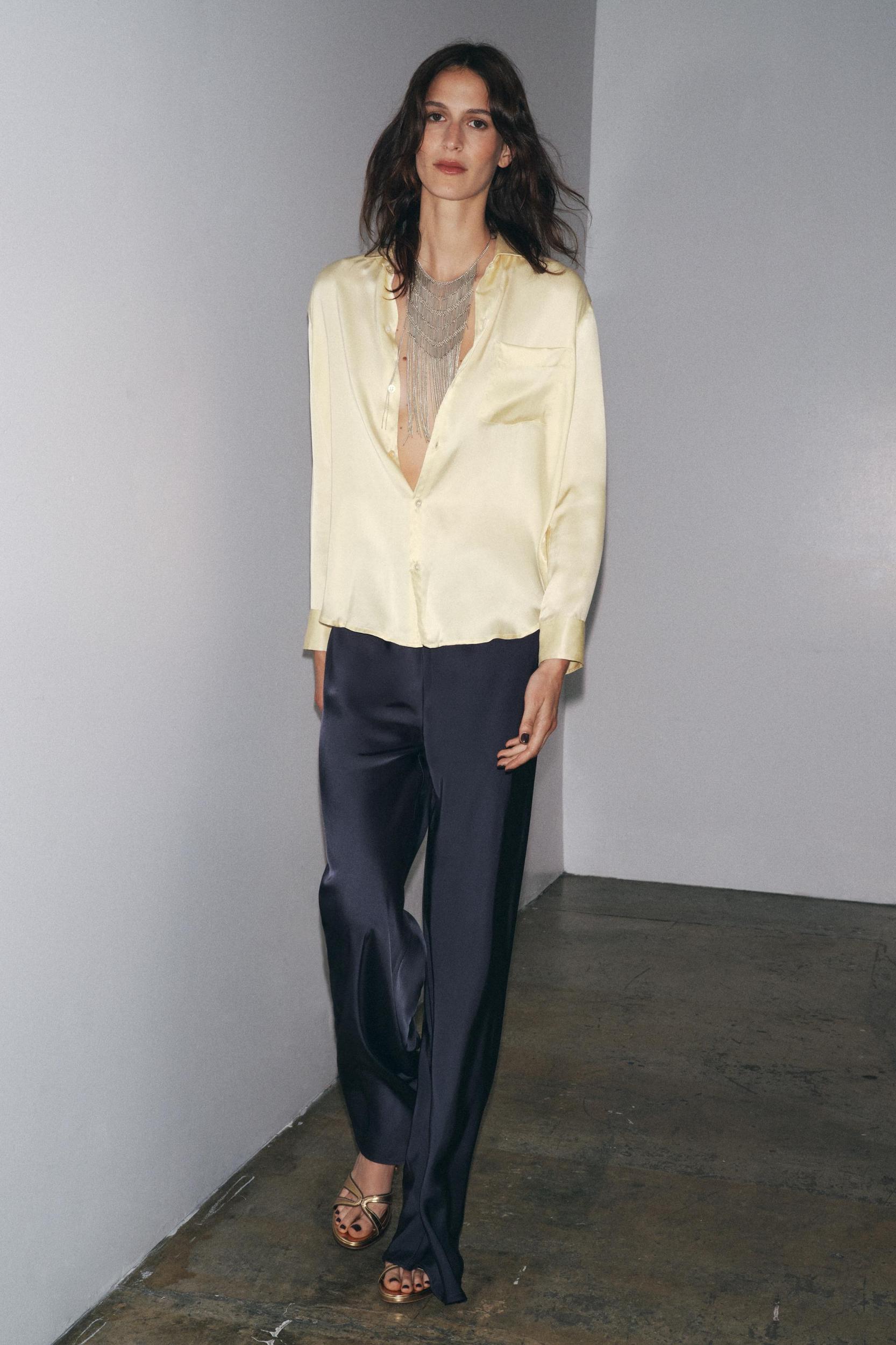 ZW COLLECTION SATIN FLARE PANTS Product Image