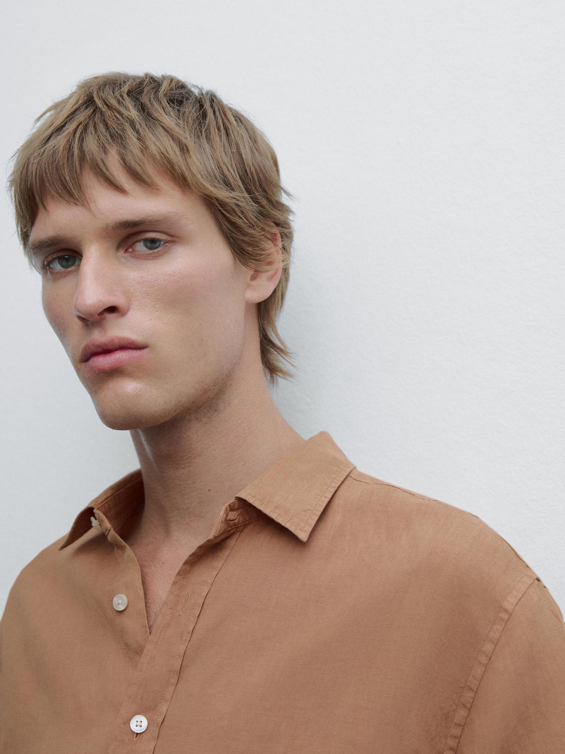 Regular fit shirt with maltinto finish Product Image