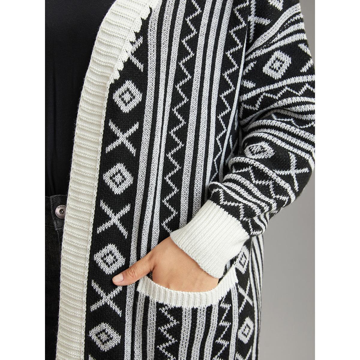 Plus Size Geometric Bandana Contrast Pocket Cardigan Black Women Casual Loose Long Sleeve Dailywear Cardigans BloomChic 26/4X Product Image