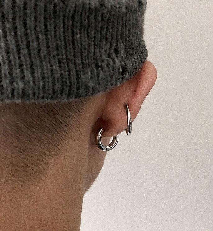 THICK HOOP RING EARRING Product Image