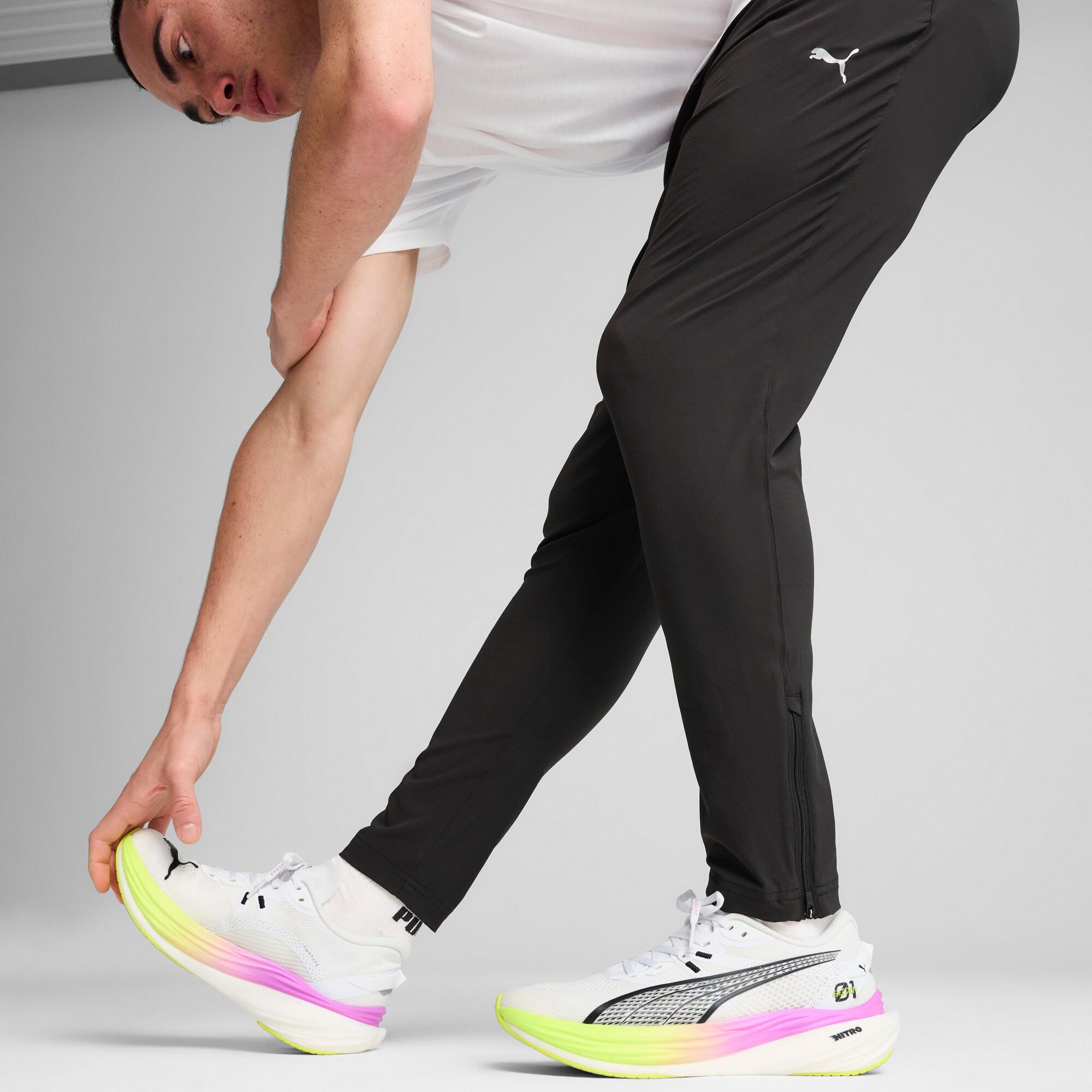 RUN VELOCITY TAPERED PANT Men Product Image